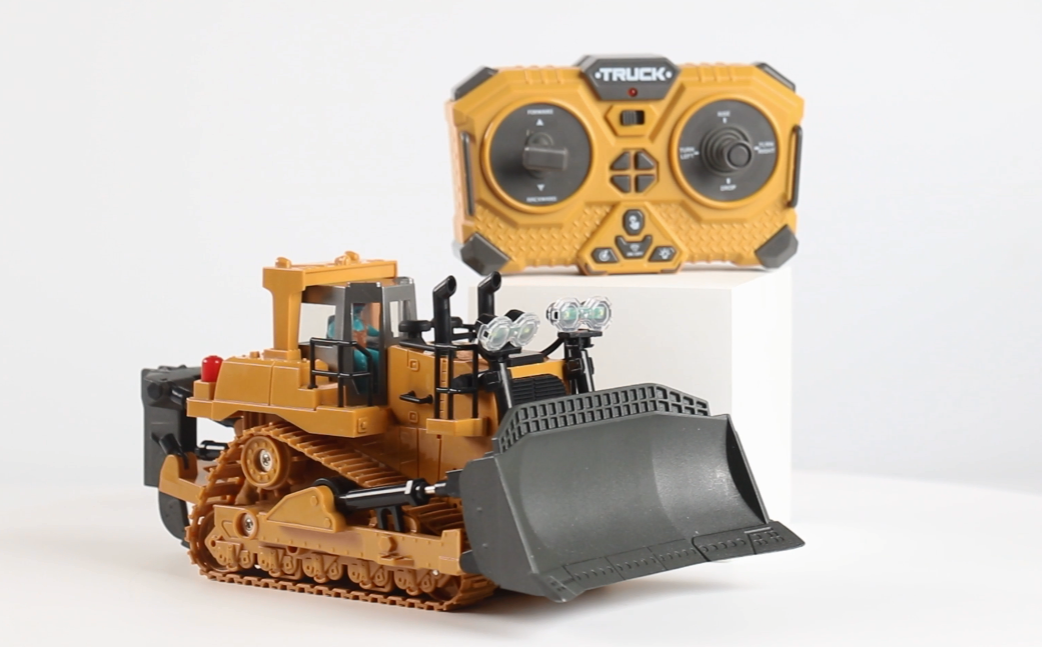 MEGA SHOVEL DOZER 4チャンネルラジオコントロール MEGA SHOVEL DOZER 4チャンネルラジコン MEGA SHOVEL DOZER 4