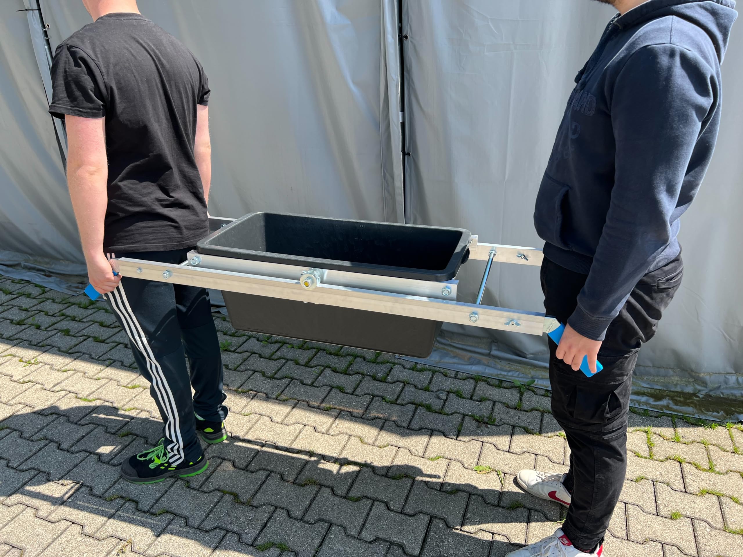 Karl Dahm Tragehilfe für Schutt aus leichtem Alu I Profi Equipment für die Baustelle I Transporthilfe für Bauschutt, Werkzeuge, div. Materialien u.v.m. I Made in Germany – 12313