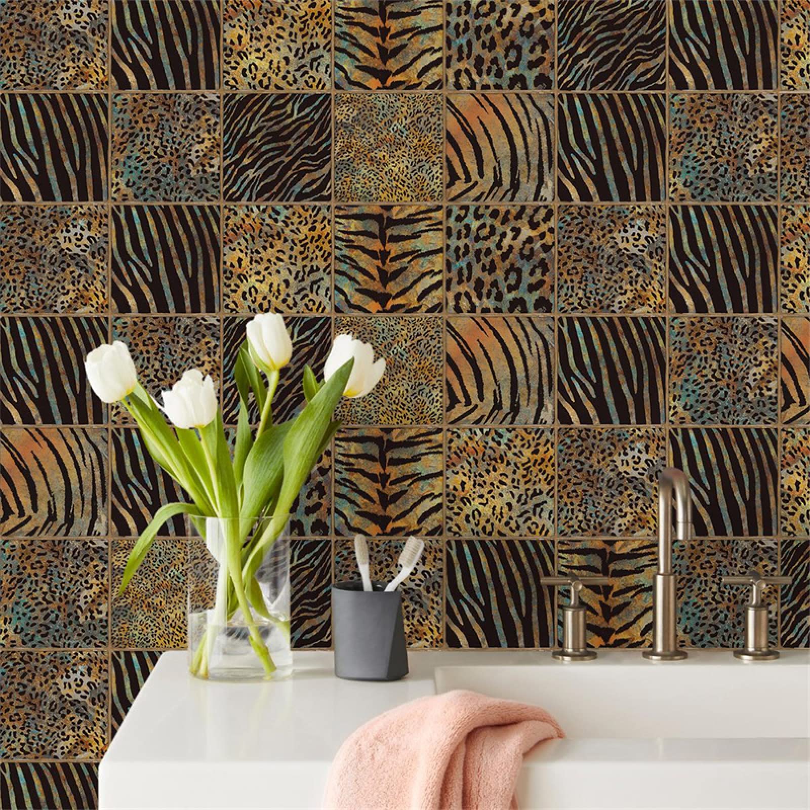 Azulejos adhesivos de diseño exquisito con estampado de leopardo marrón. Papel pintado autoadhesivo, impermeable y resistente al aceite. Ideales para la decoración de paredes, cocinas, baños y hogares