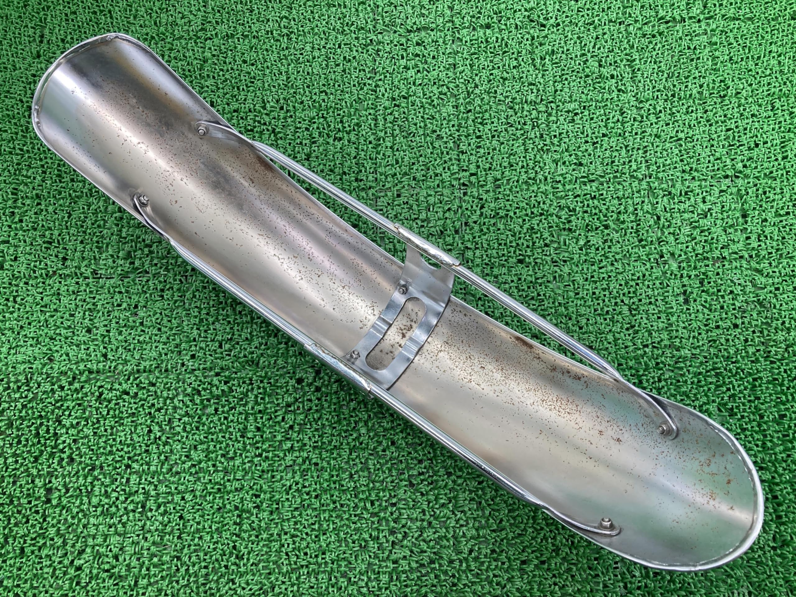 Amazon | W650 フロントフェンダー カワサキ 純正 中古 バイク 部品