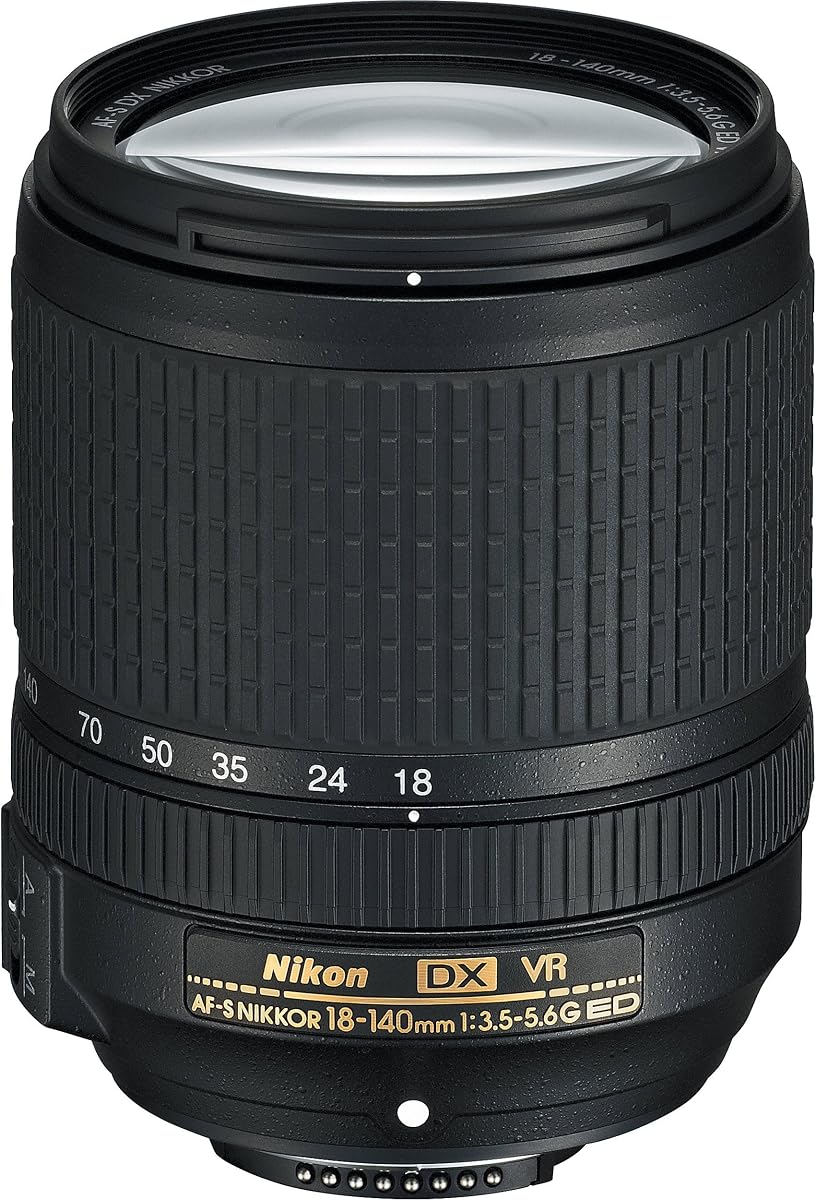 2213 18-140 mm f/3.5-5.6G ED VR AF-S DX NIKKOR Lente de zoom para cámaras Nikon DX | Fotografía con zoom todo en uno con apertura f/3,5-5,6, estabilización de imagen y rango focal de 18-140 mm