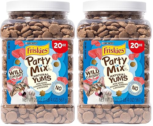 Friskies Purina Natural Cat Treats,Party Mix Natural YUMS with Wild