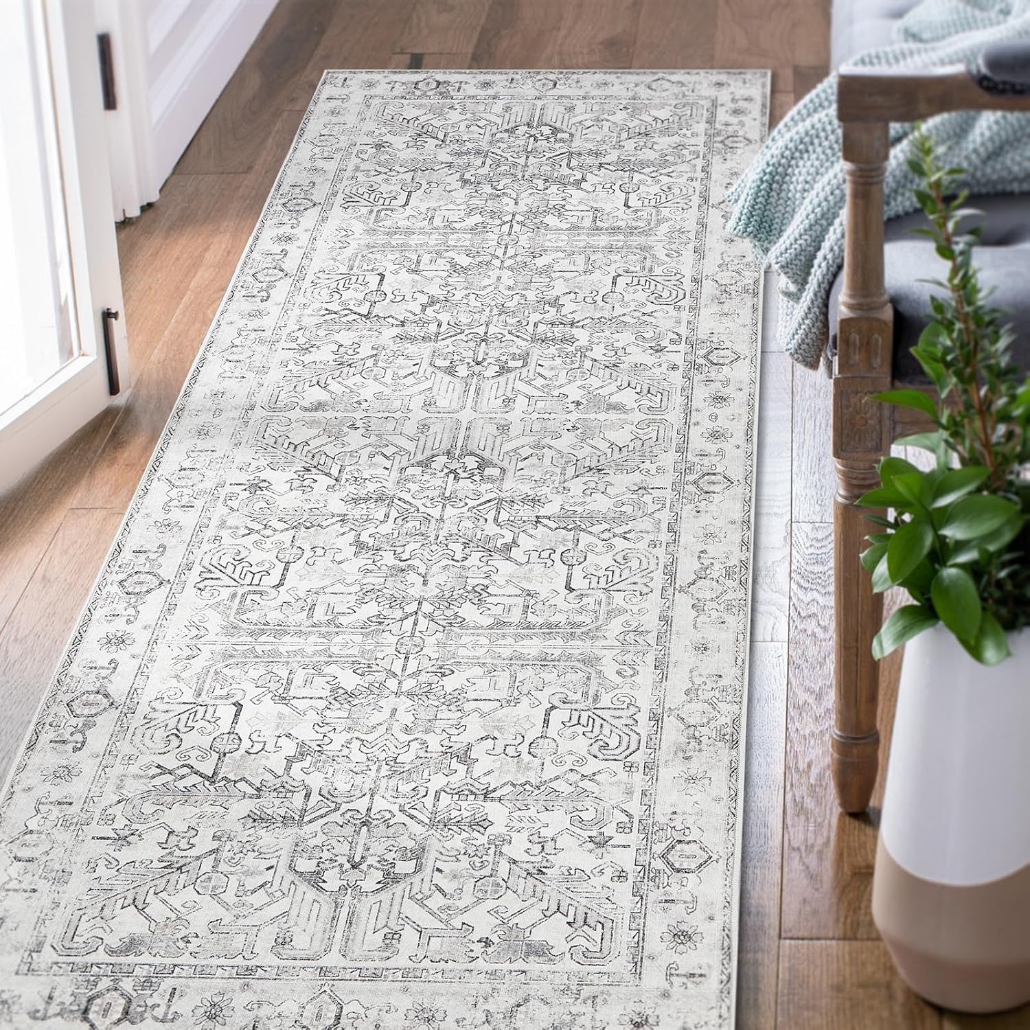 jinchan Runner Rug 3x8,Persian Hallway Rug Kitchen Rug