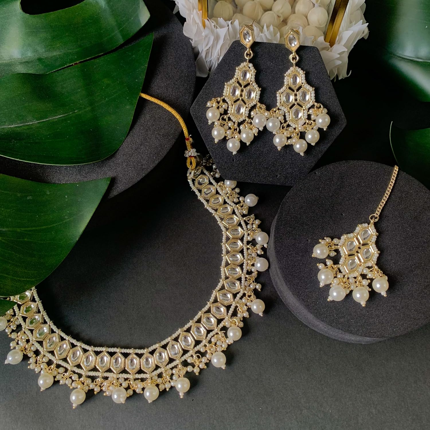 I Jewels Gold Plated Kundan Necklace Jewellery With Earrings & Maang Tikka Set for Women - Image 3