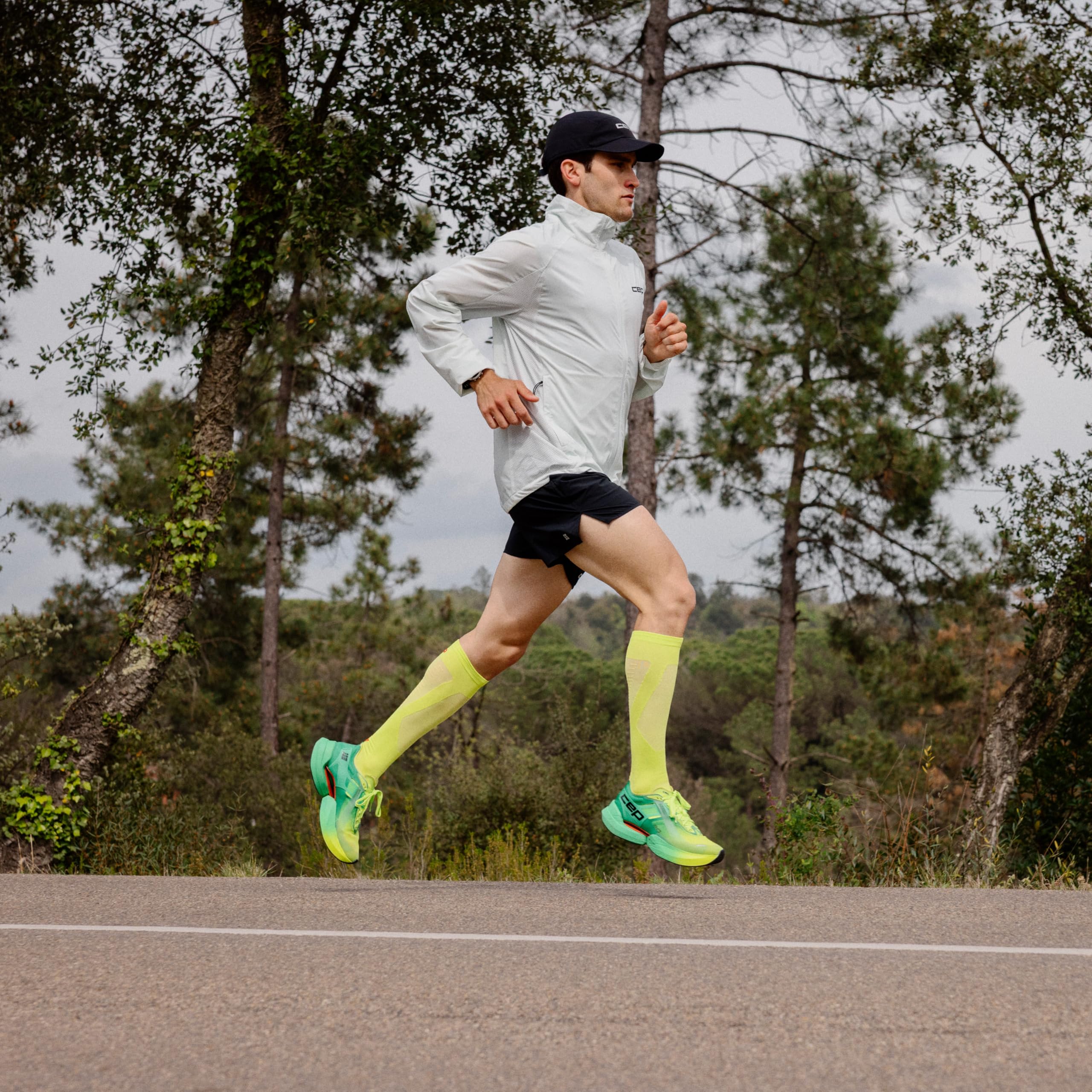 CEP Pro Run Ultralight Kompressionssocken
