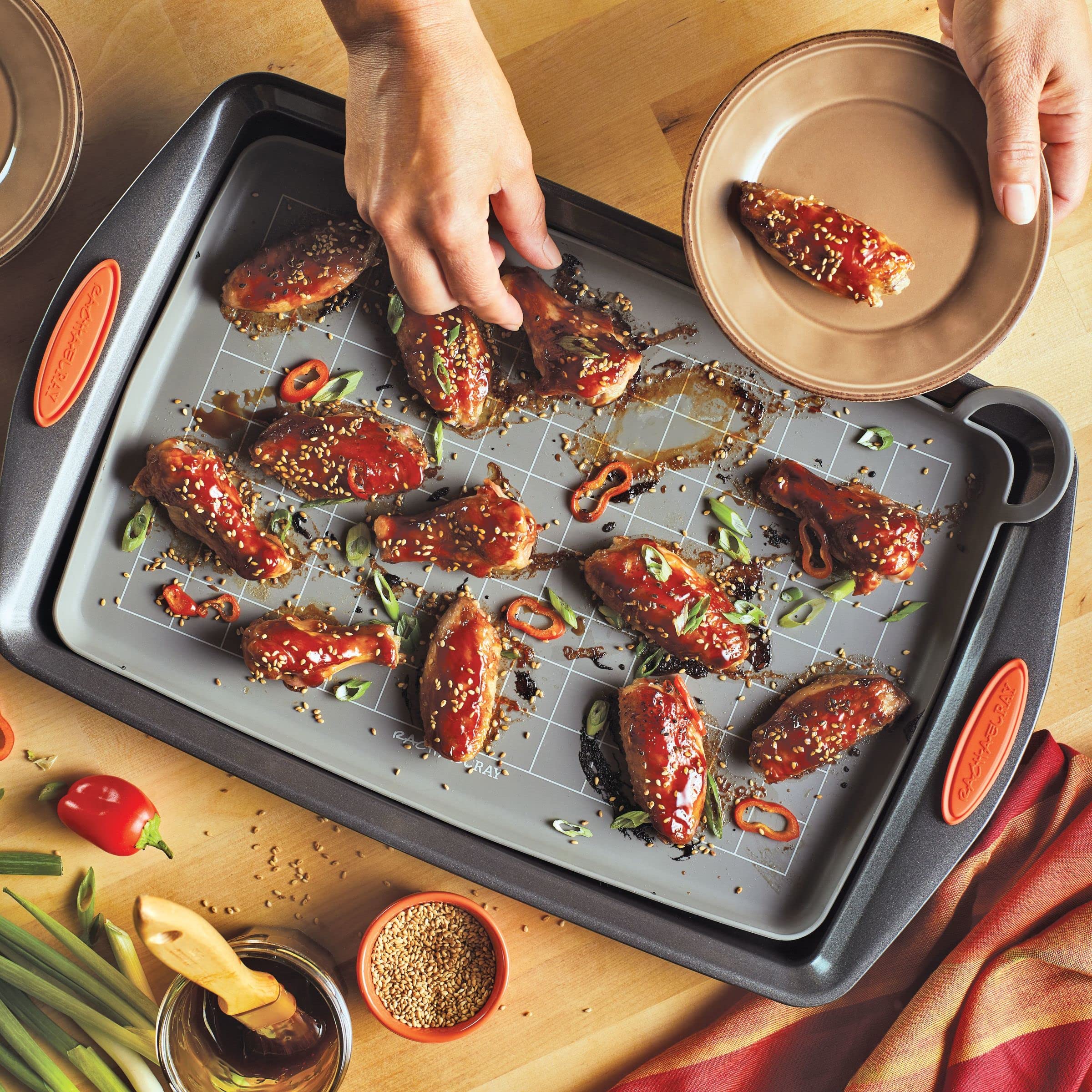 Rachael Ray Tools and Gadgets Silikon-Brat- und Backmatte, antihaftbeschichtet, 25,4 x 37,7 cm, Grau