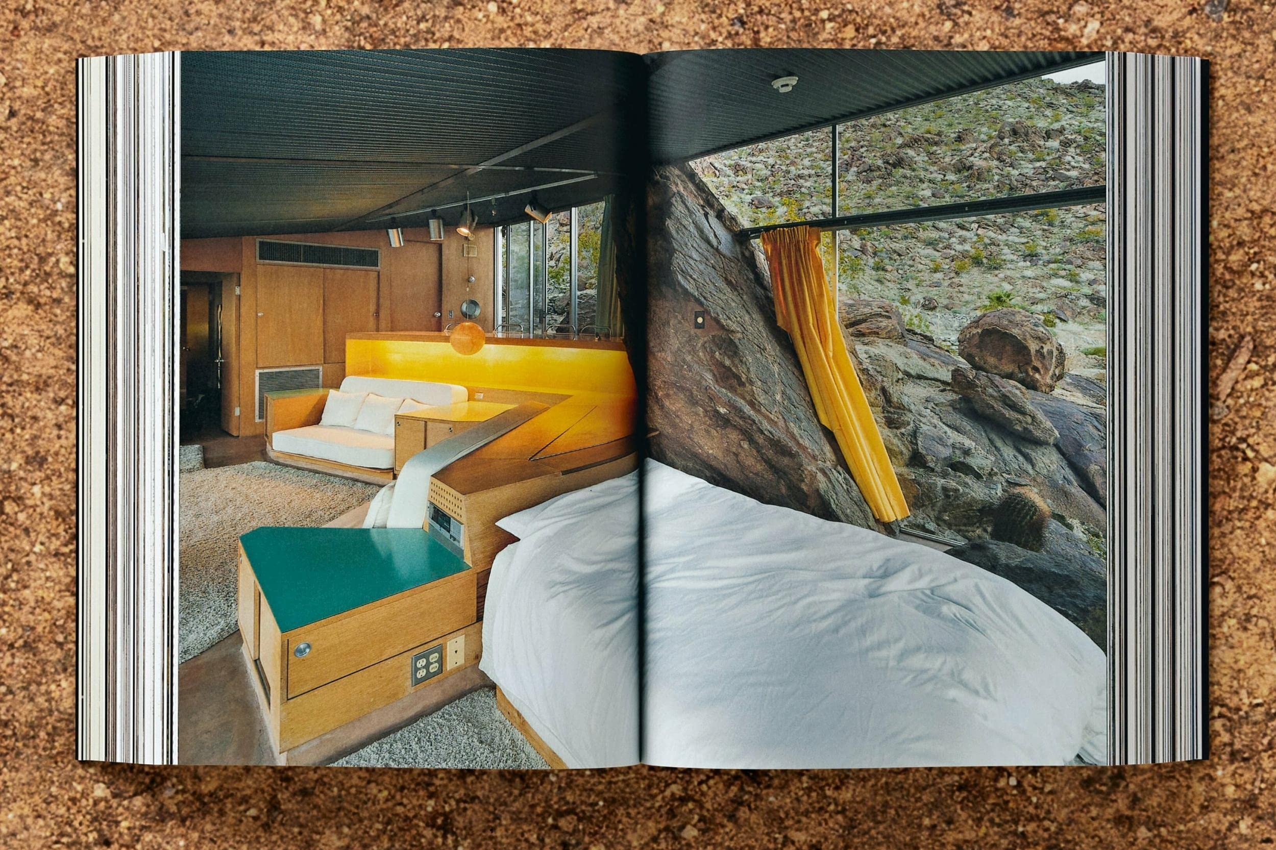 Bjarne Mastenbroek. Dig it! Building Bound to the Ground (Varia)