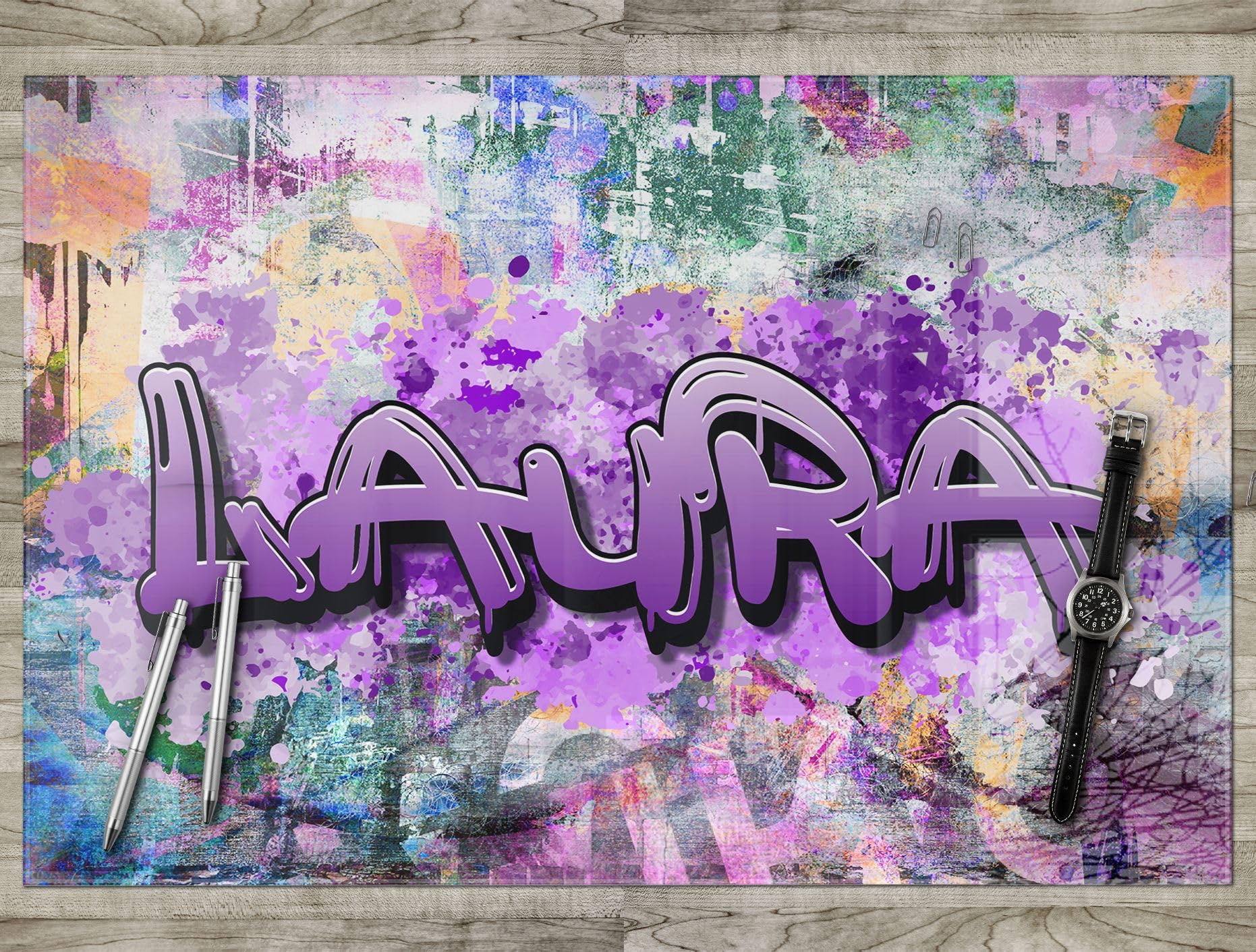 Gamer Schreibtischunterlage personalisiert mit Namen | 80 x 60 cm Graffiti für Mädchen | wasserfeste Schreibunterlage, abwischbar, hochwertiges Acrylglas, gaming Motiv Teenager Kunststoff