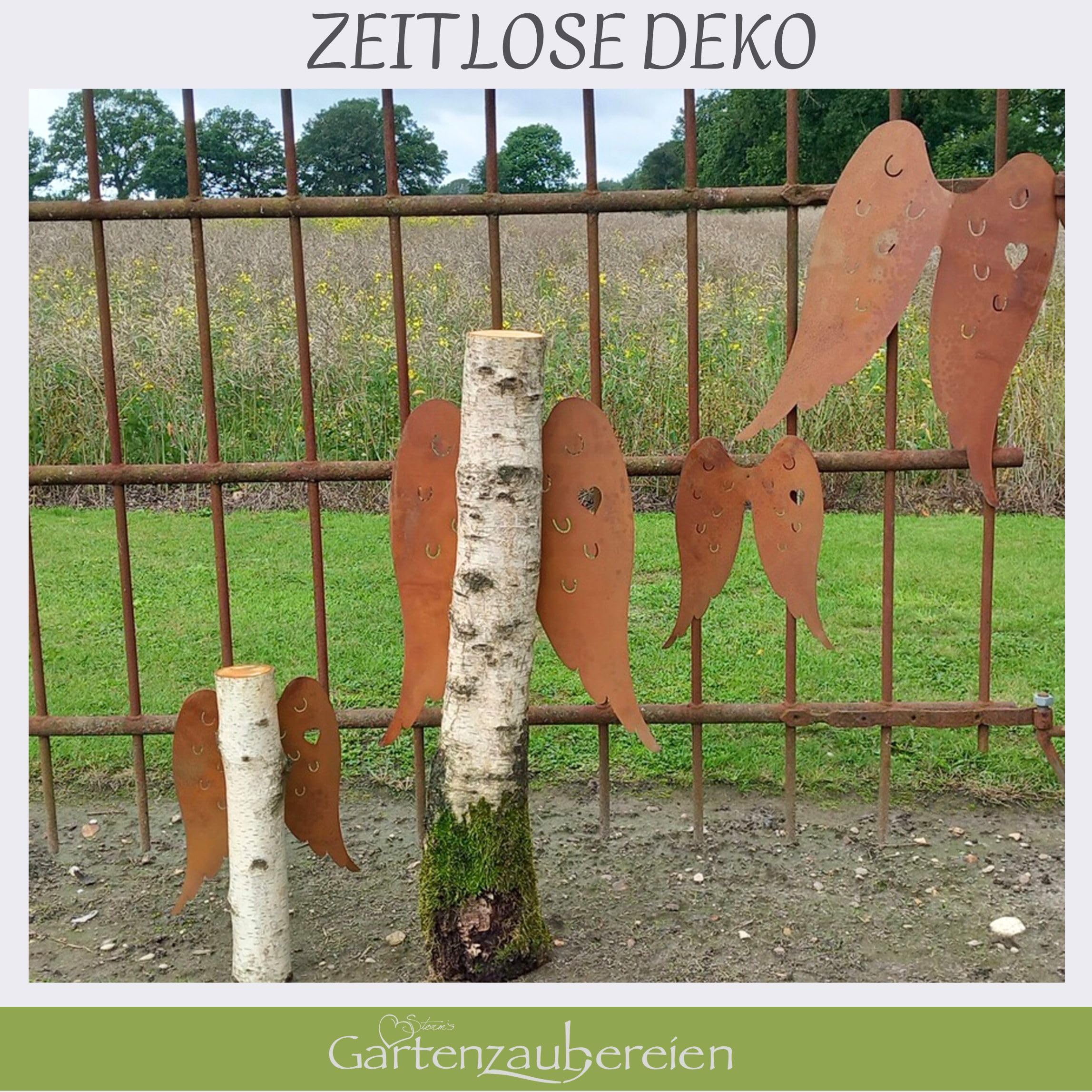 Storm's Gartenzaubereien 2 Engelsflügel aus Metall in Rostoptik mit Herz zum Aufhängen 38cm und 58cm groß als Wanddeko - Gartendeko
