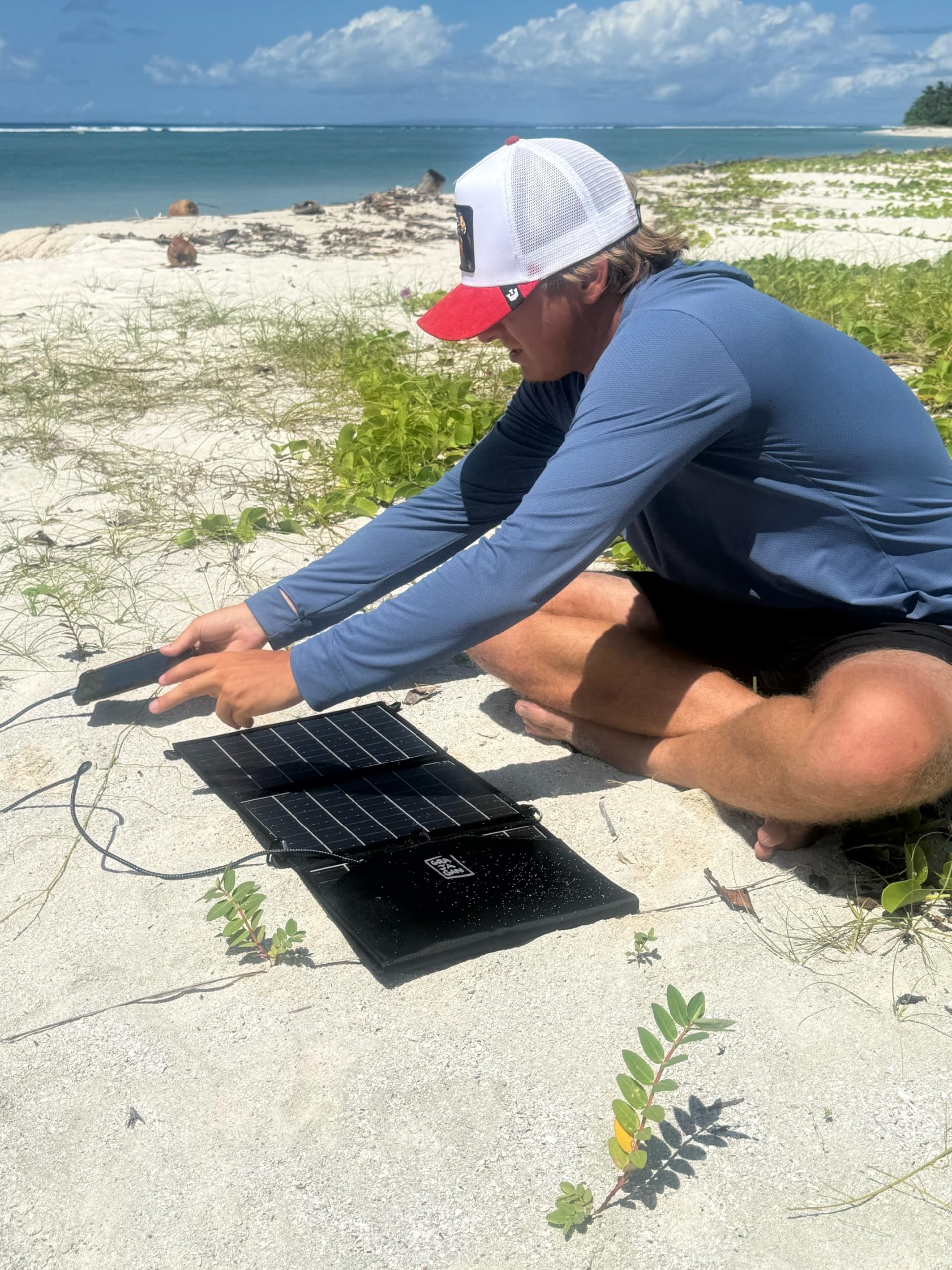 GRAJAGAN Chargeur Solaire Portable USB – Panneau Solaire Compact et Léger pour Smartphone, Tablette et Appareils Électroniques – Chargeur Nomade Résistant pour Camping, Randonnée, Trekking, Voyage et