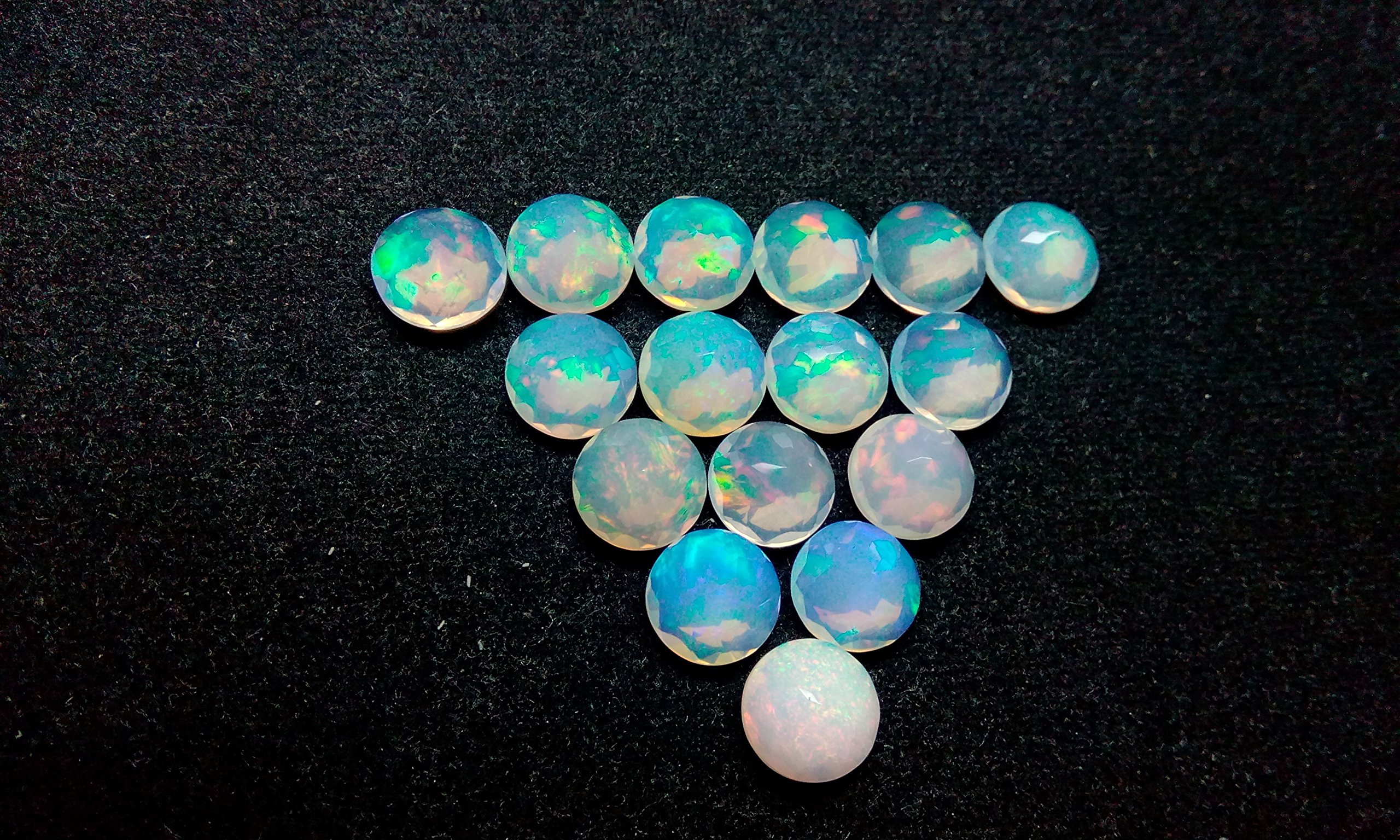 Opale d'Éthiopie naturelle LKBEADS perle ronde facettée 12mm lot de 5 pierres fines