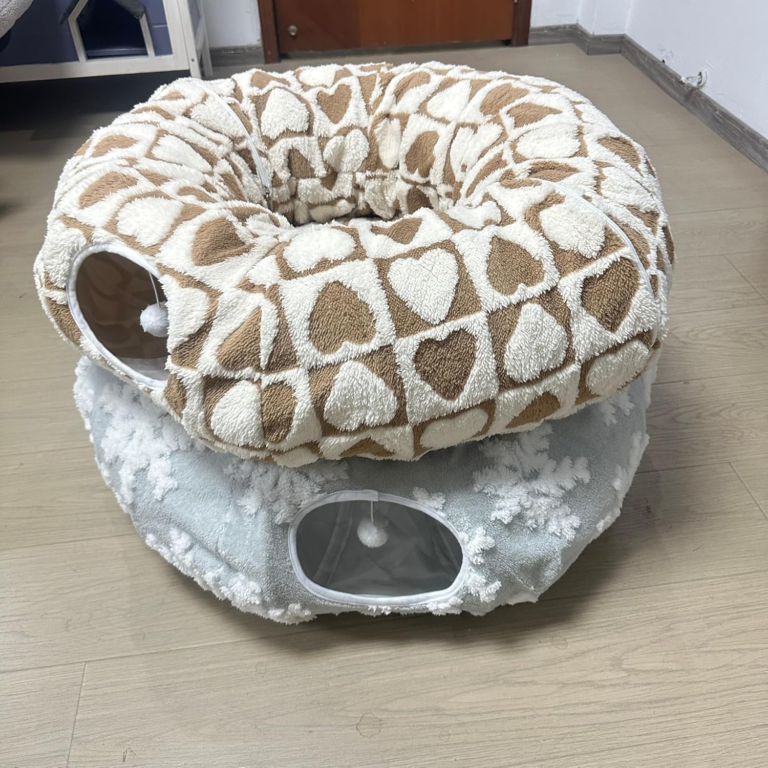 Grelife Cat Tunnel Bed for Indoor Cats, 2-in-1 Play Tunnel & Cozy Bed, with Washable Premium Shu Velveteen, Non-Slip Base, Removable Cushion, Perfect for Cats, Kittens, Small Pets (Gray, 37.5)