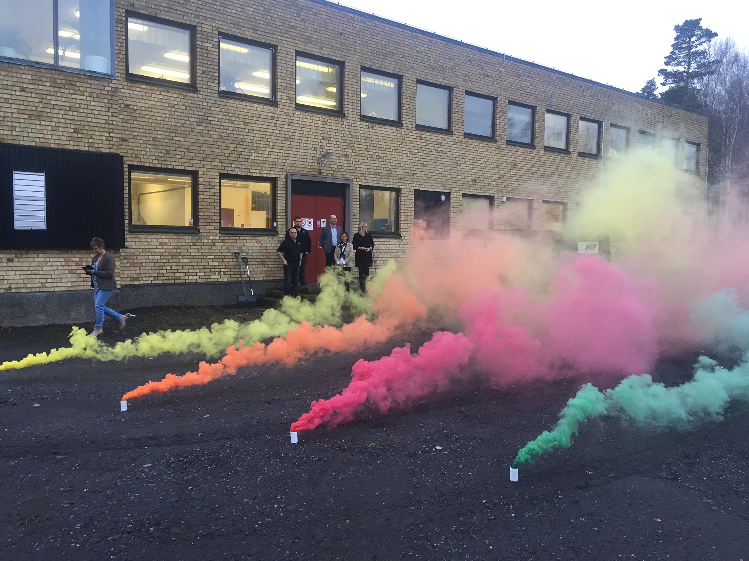 Cartucho de Humo-Niebla AX-18 de Colores Variados. (Rojo, Verde, Azul, Amarillo y Naranja).