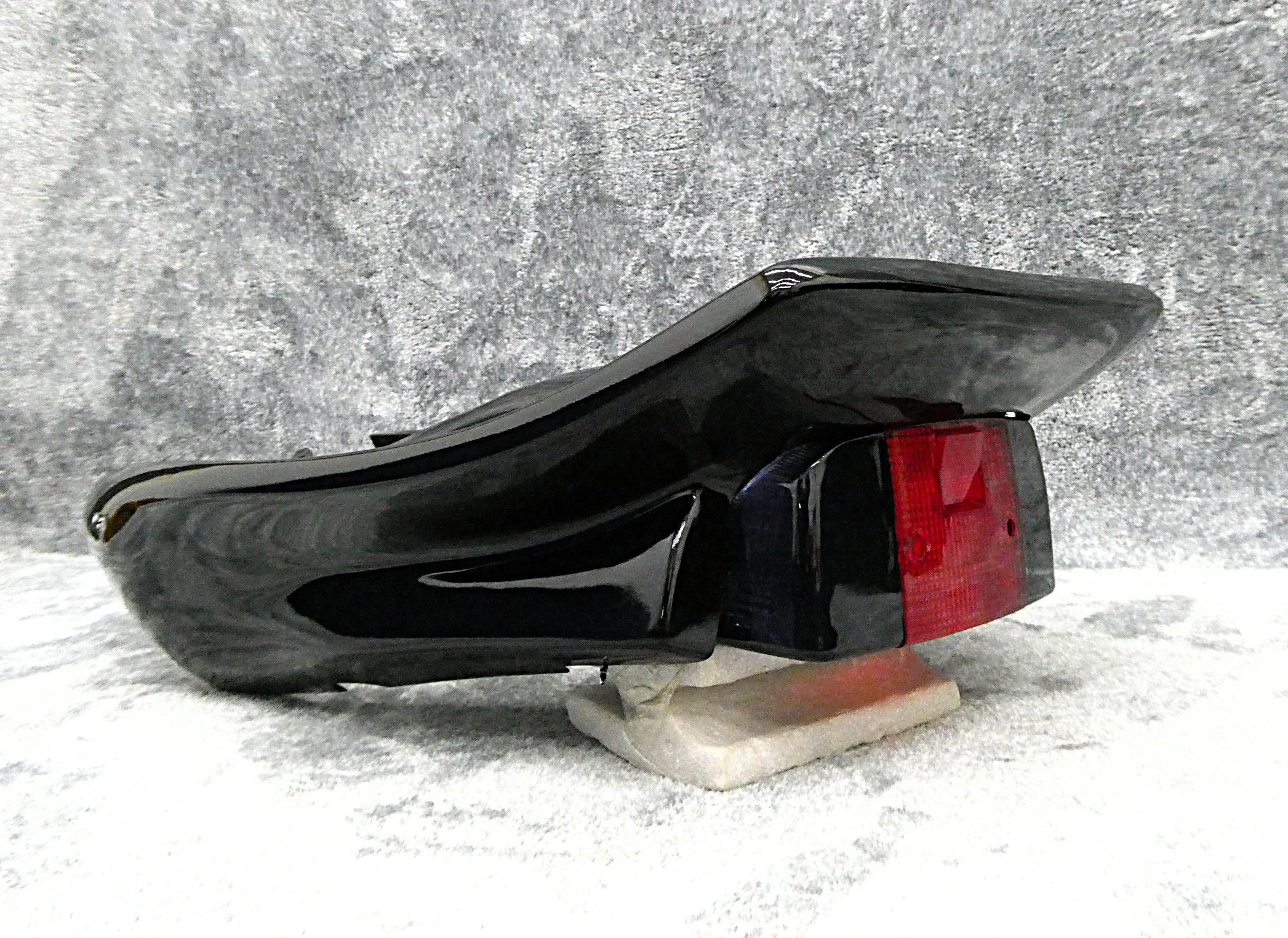 Amazon | XJR400R 後期 CBXタイプ (カウル 黒+黒赤 Amazon | XJR400R 後期 CBXタイプ (カウル 黒+黒赤