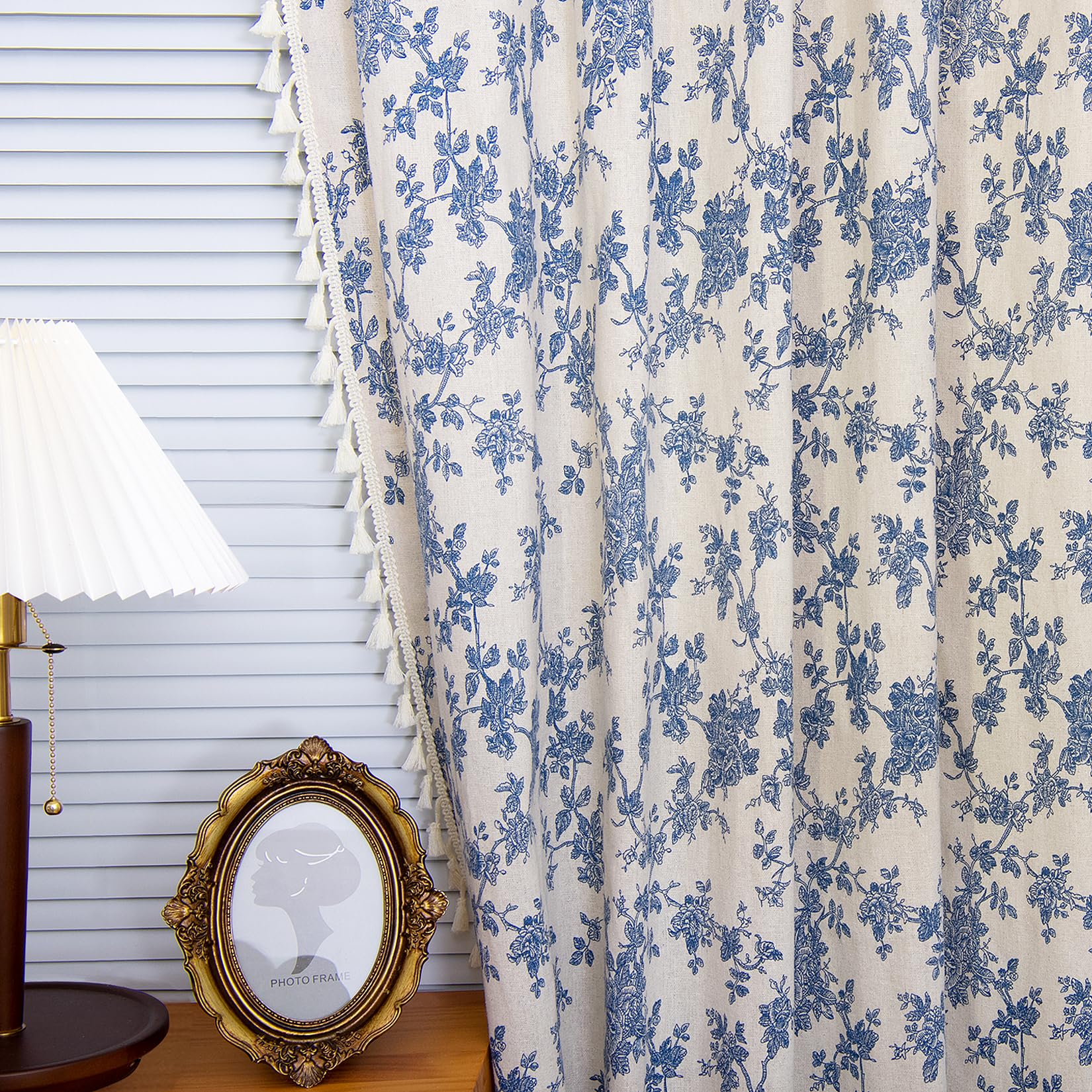 Vintage-Vorhänge mit Blumenmuster, für Wohnzimmer, 244 cm Länge, Leinen, Blau, Toile, Vorhangstange, Tasche, französische Landhausvorhänge mit Quaste, Schlafzimmer, Fenstervorhang-Set, 2 Paneele