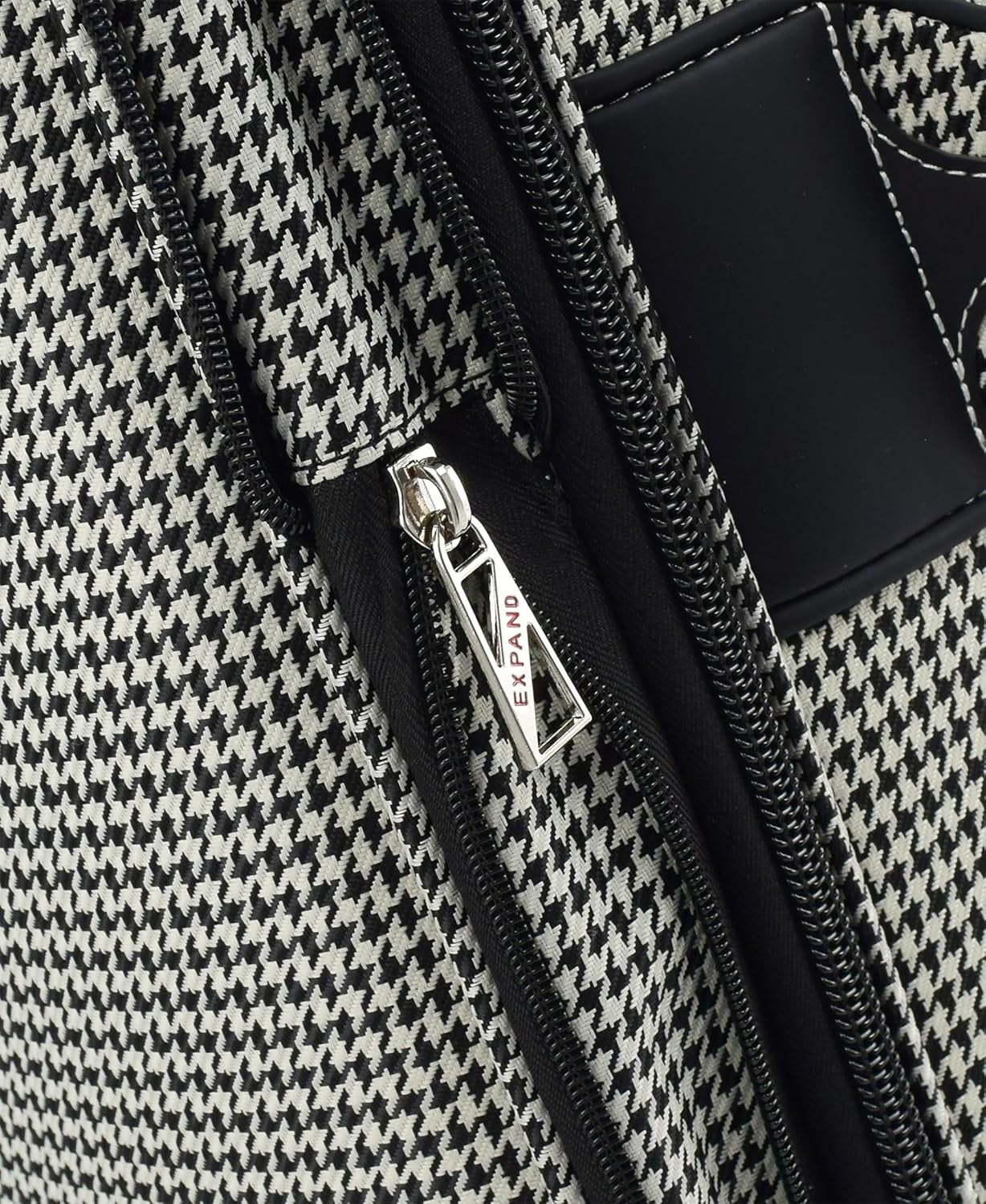 London Fog Cambridge 20" Expandable Spinner Carry-on Softside Suitcase with Laptop Compartment, Black White Houndstooth