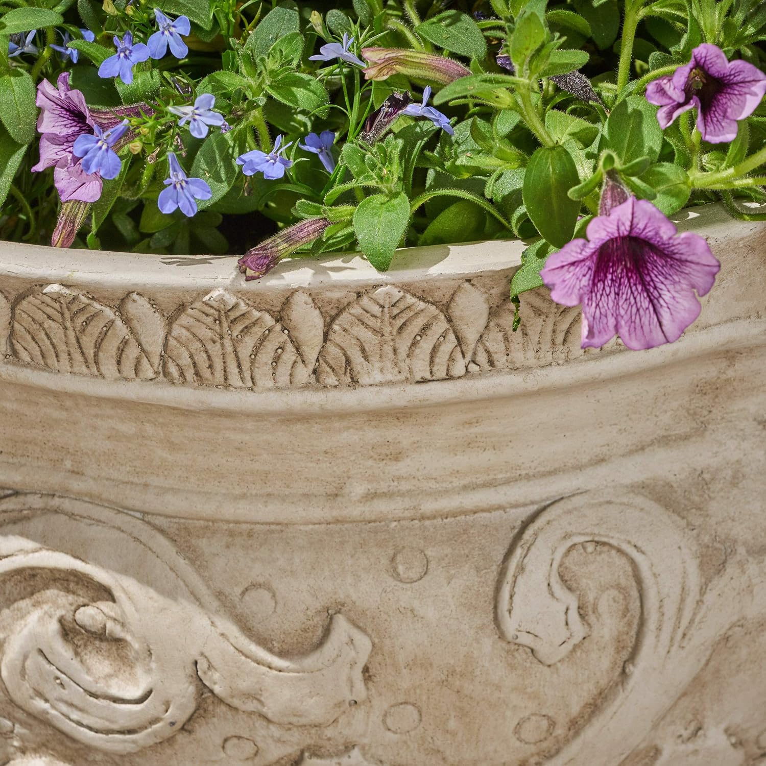 Great Deal Furniture Noble House Largo Outdoor Garden Urn Planter Pot in Antique White