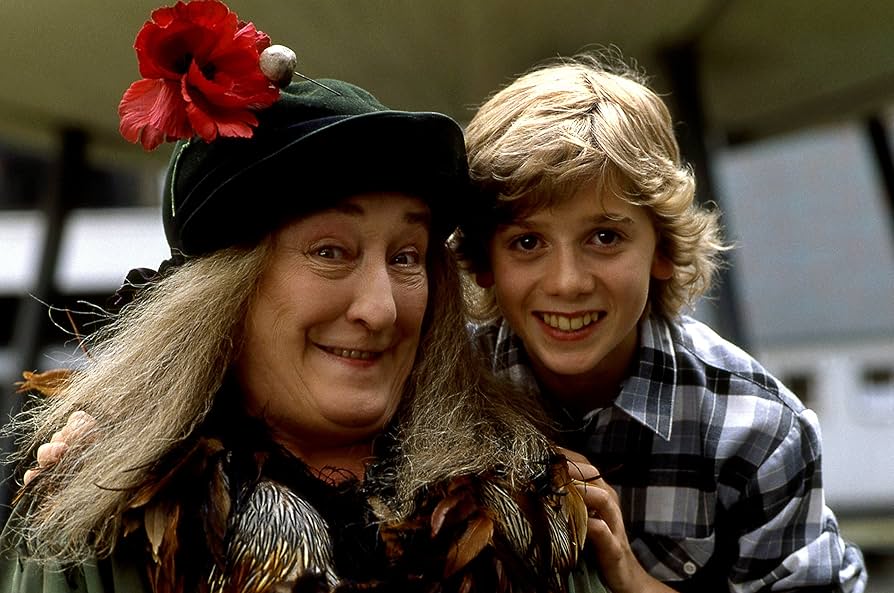 Simon and The Witch - Series One & Two (25 episodes) (BBC