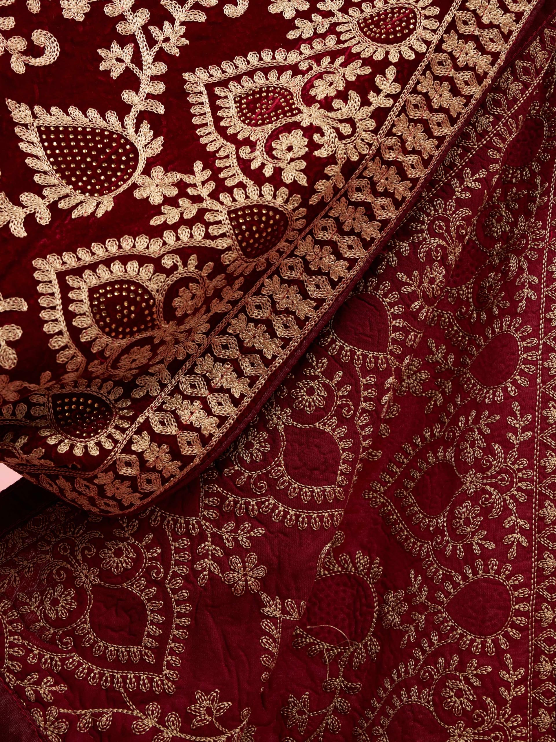 VASTRAMAY Men's Velvet Material with Thread Embroidery Dupatta 2