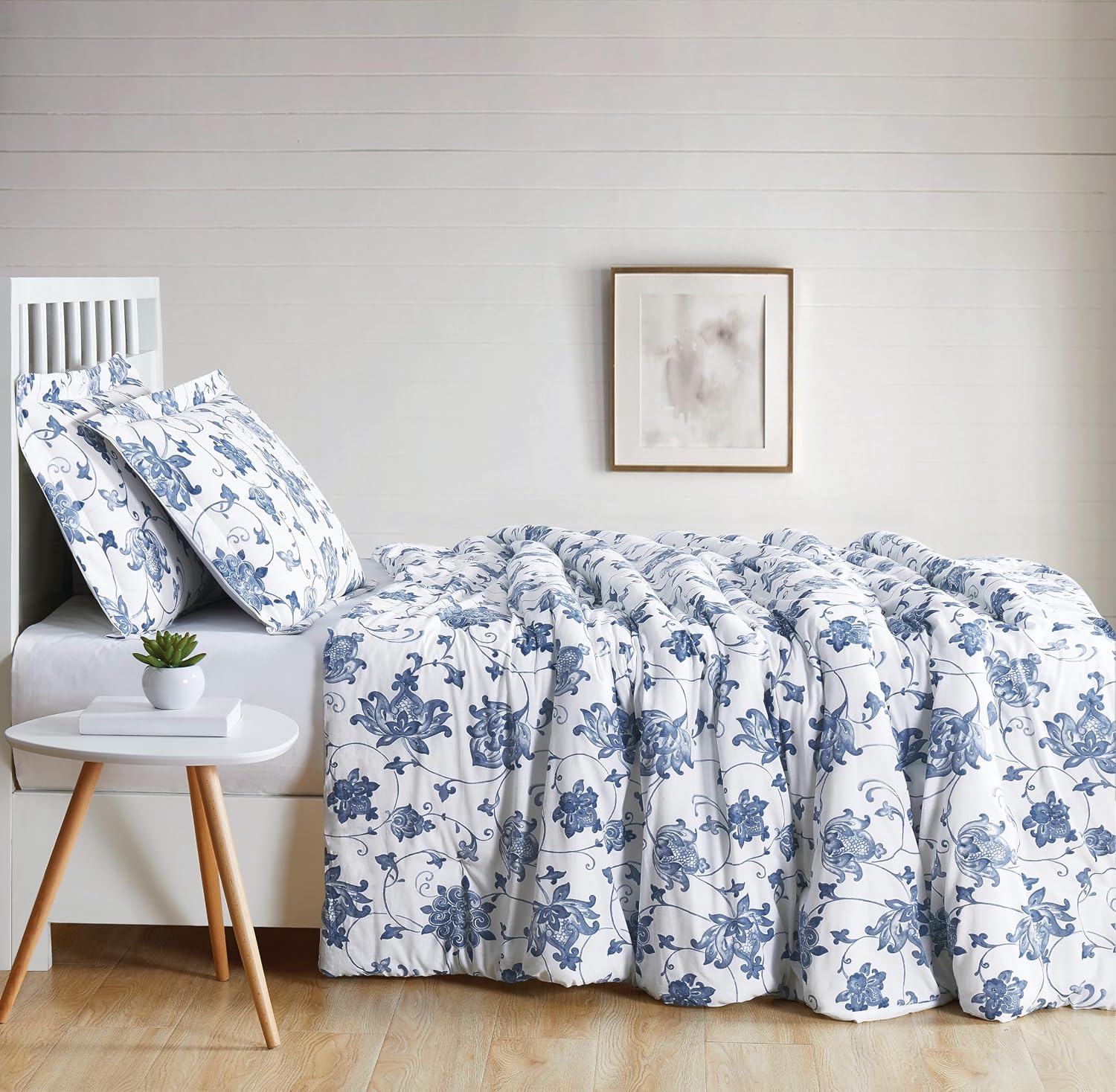 Cottage Classics Estate Bloom Blue Cotton 3-Piece King Comforter Set, Floral Themed, for Men and Women, Oeko-TEX Certified Confidence