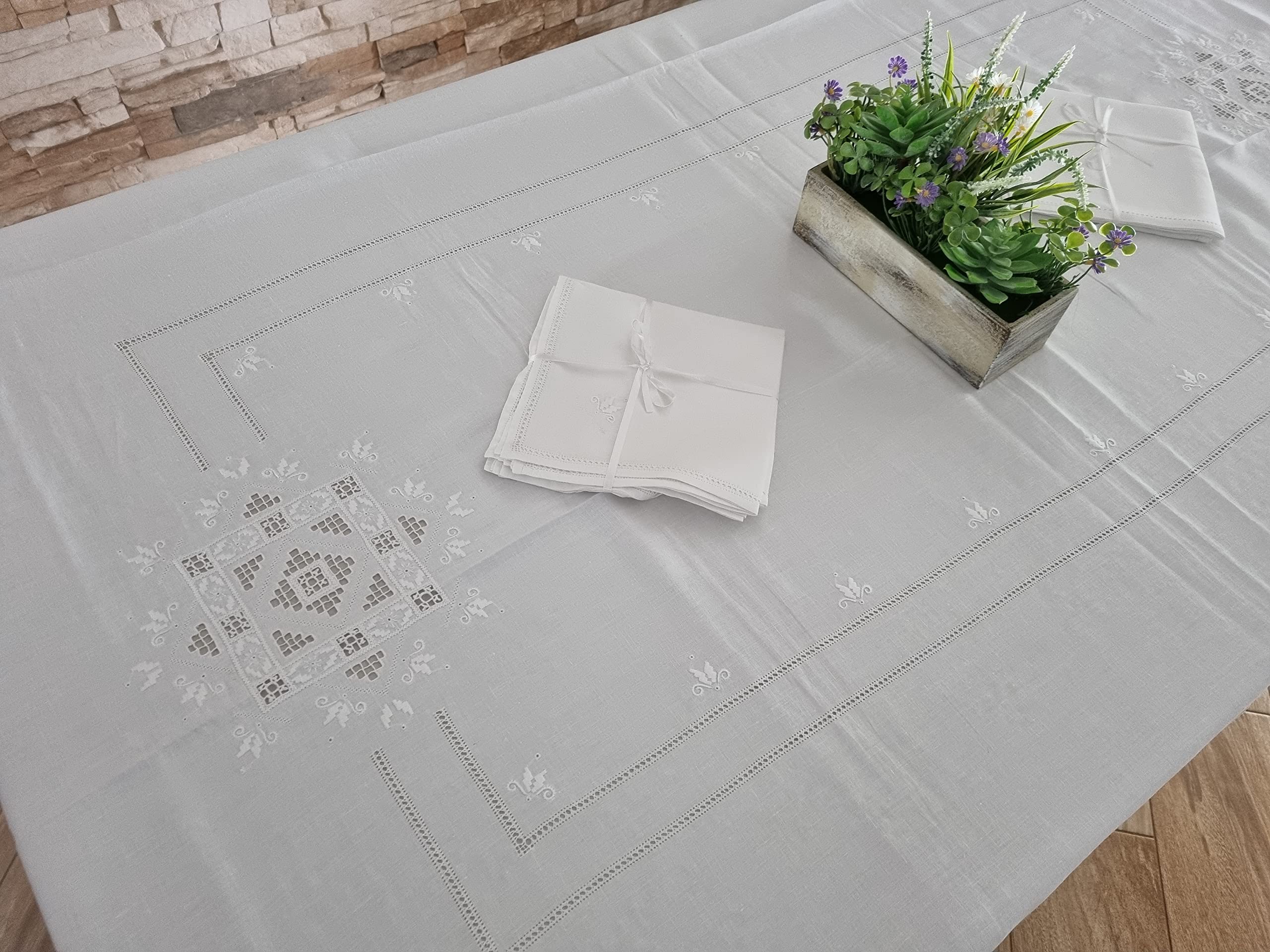 Museale Tischdecke x12 aus reinem Leinen mit Stickerei Vollstich und Antikstich komplett von Hand 168 x 275 cm