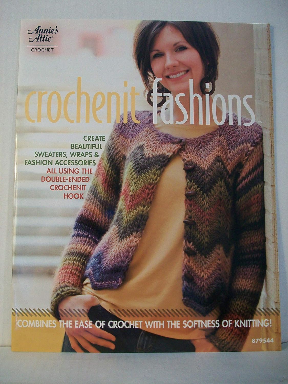 Crochenit Fashions Annie's Attic 9781596352872 Books