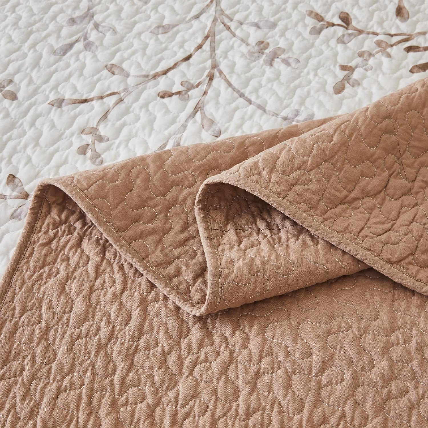 EWlinens 100% Cotton 120"x120" Oversized King Bedspread - Modern Floral Extra Wide Quilts King Size, All Season Lightweight Stripe Patchwork Quilt Bedspreads Coverlet Set, 3 Pieces, Brown/White