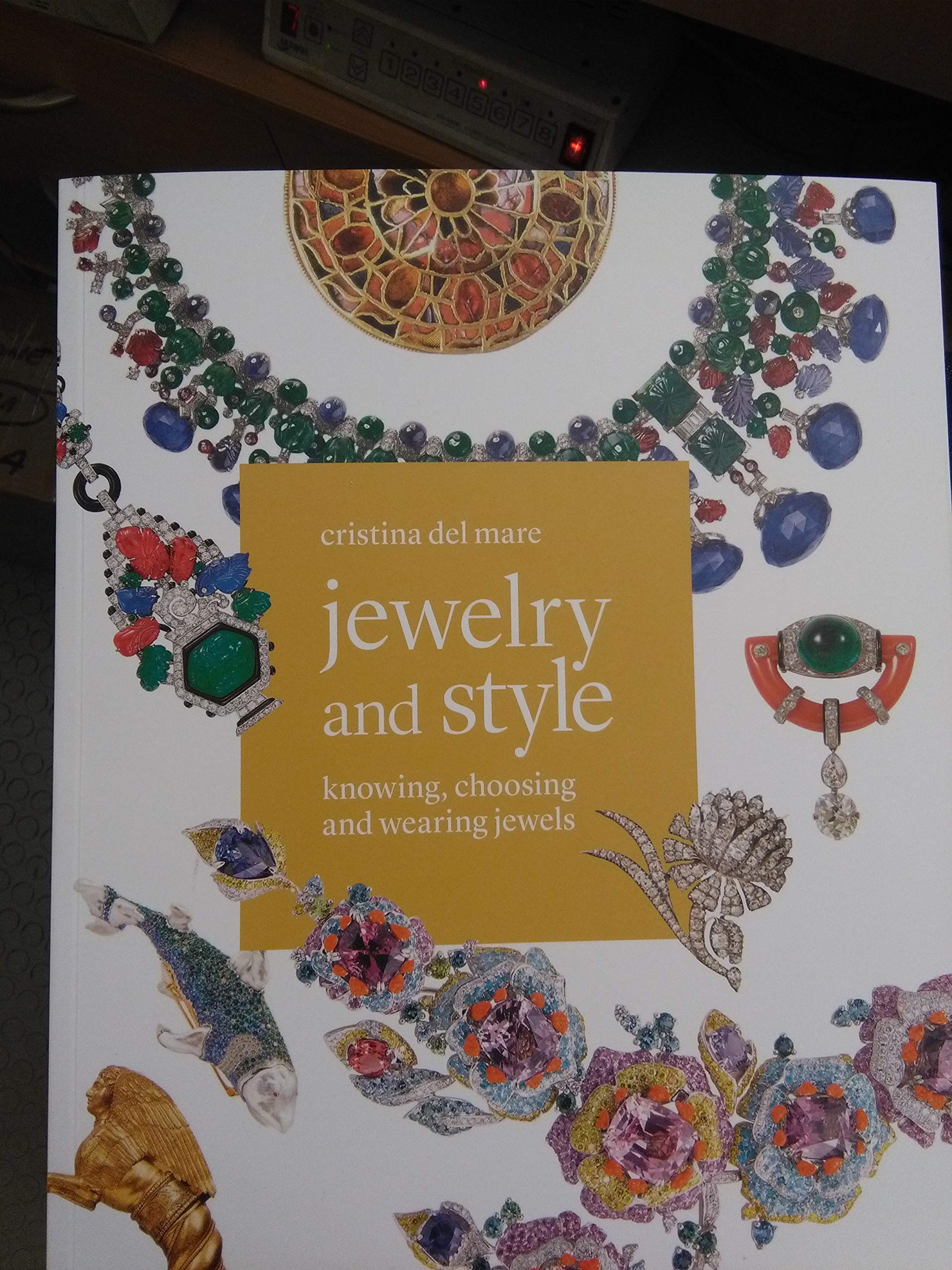 Livre Jewelry Style comment choisir et assortir ses bijoux précieux