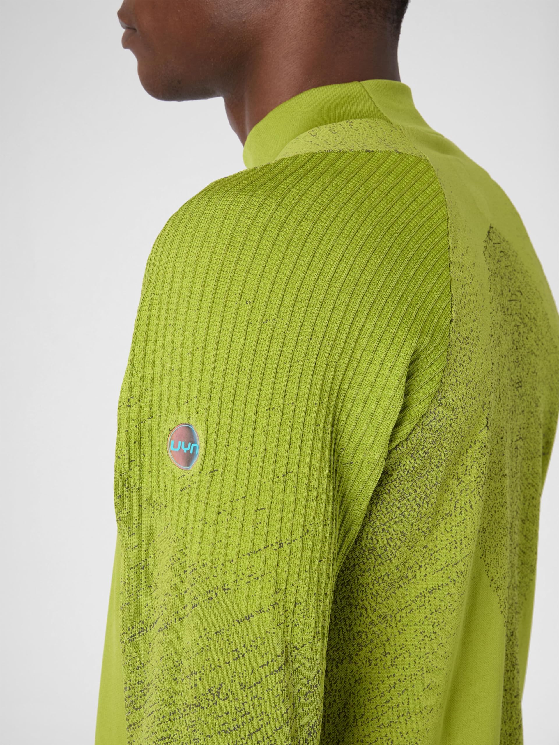 UYN Running Exceleration Long SL.Turtle Neck T-Shirt Hombre