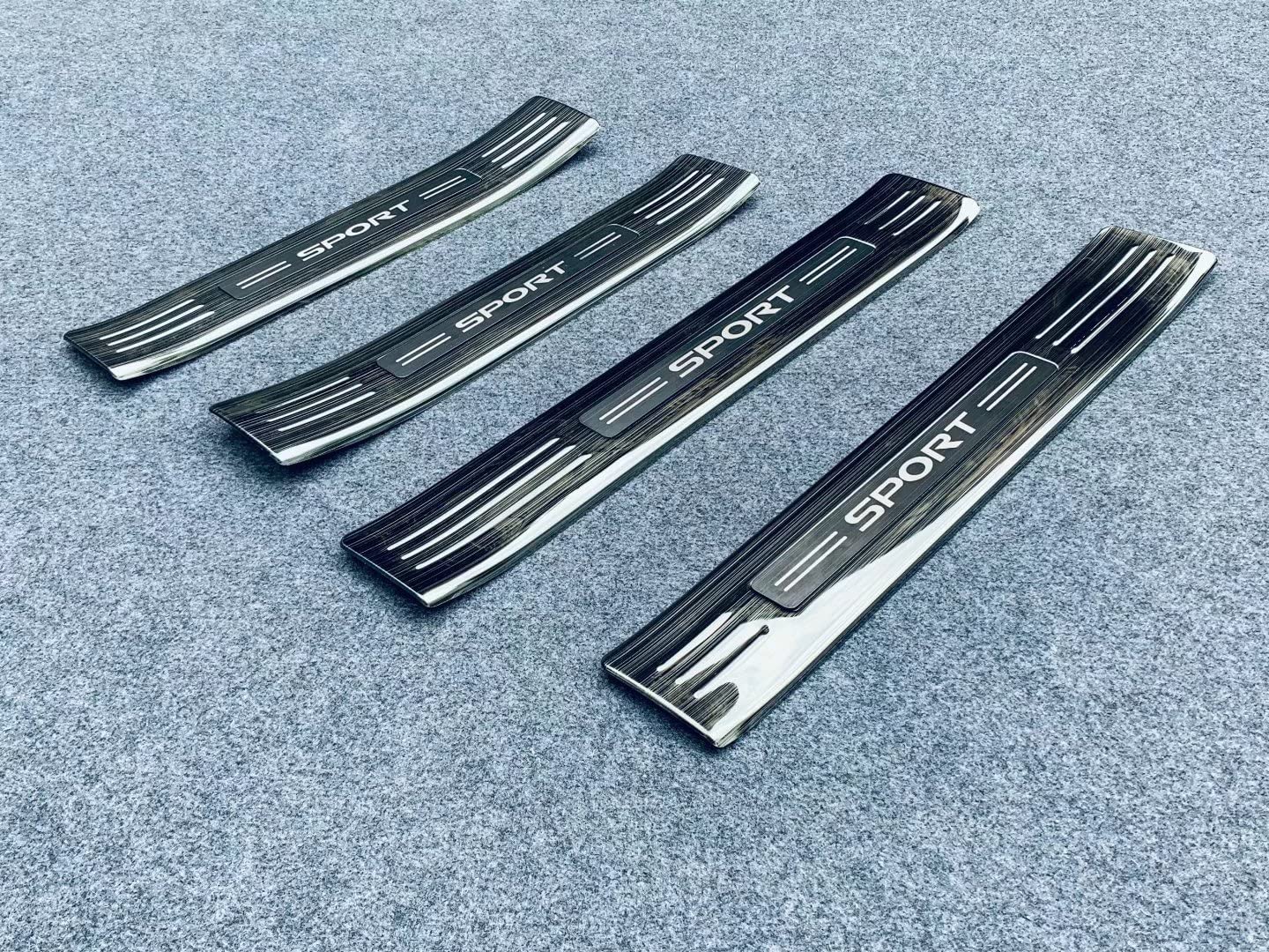 GZBFTDH Car Door Entry Guard, for Toyota Highlander 2021 2022 Kick Panels Guard Scuff Plate 4PCS, Stainless Steel Car Door Sill Protector Cover, Automotive Interior Accessories (Black)