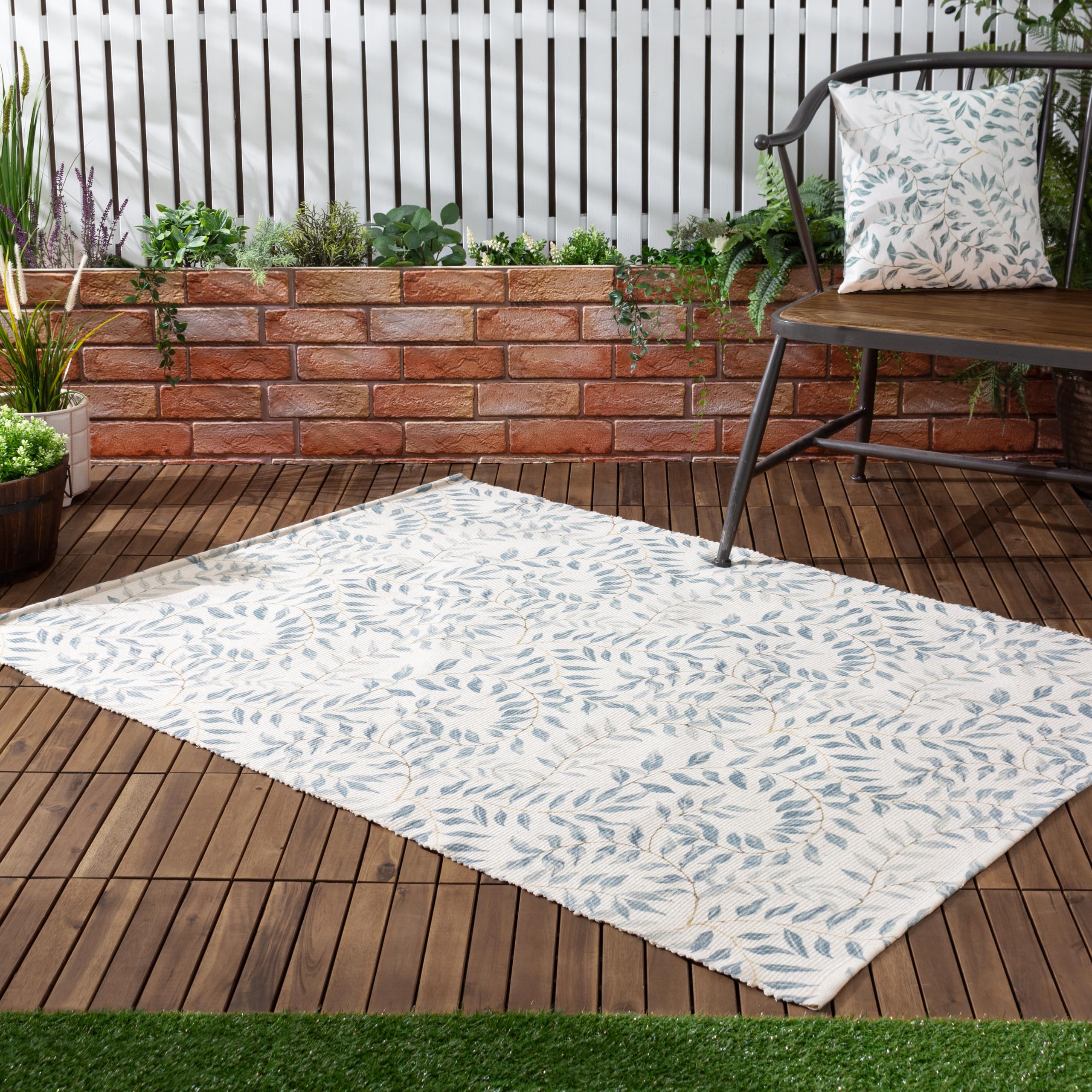 furn. Evans Lichfield Vinea Outdoor/Indoor Botanical Rug