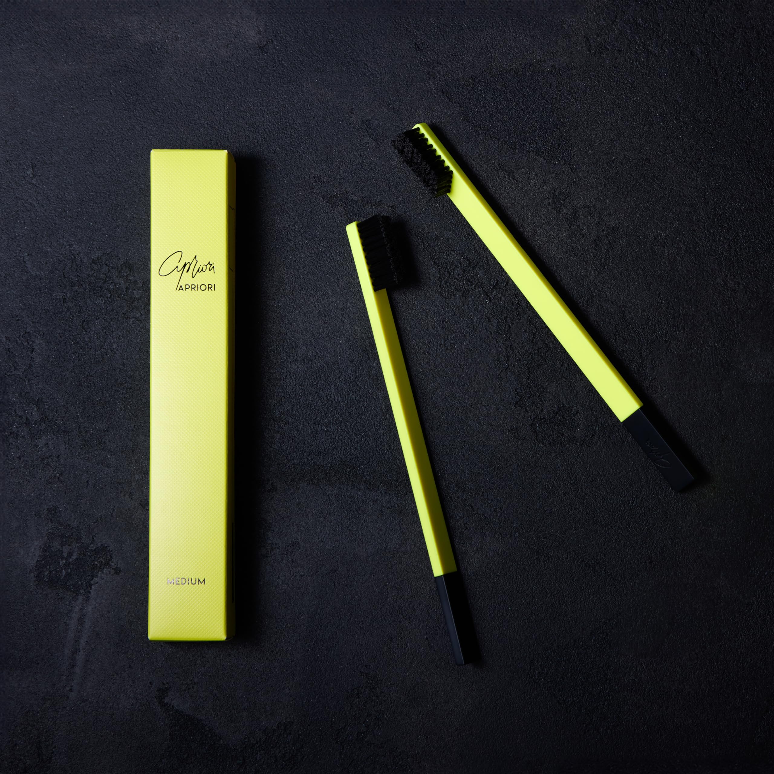 APRIORI Citrus Bliss Medium Premium Zahnbürste