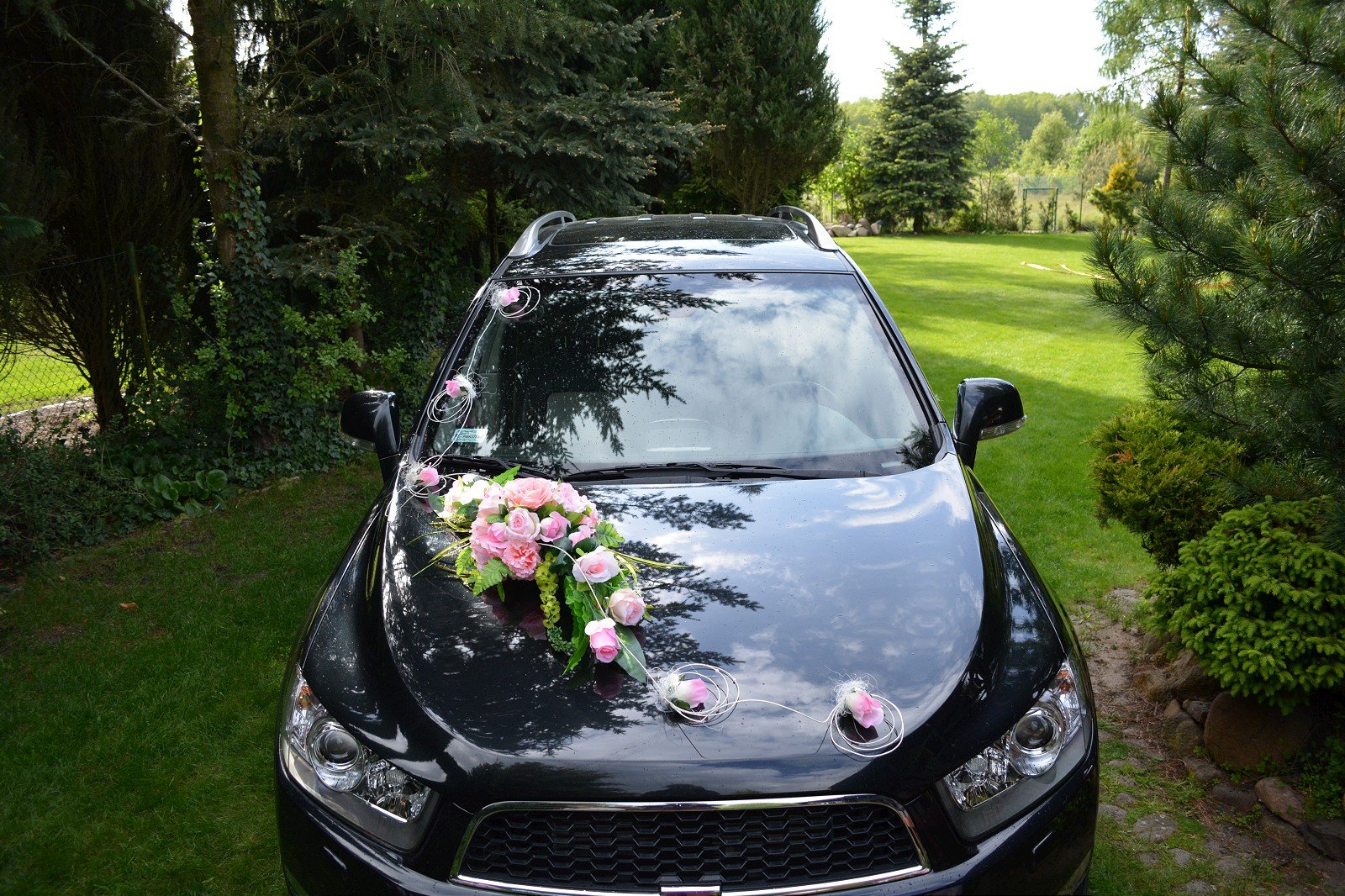 Autoschmuck Autodeko Hochzeit 9 Rosen Dekor Verschieden Farben Komplett Rattan (Blumenstrauß - Rosa, Rosa)