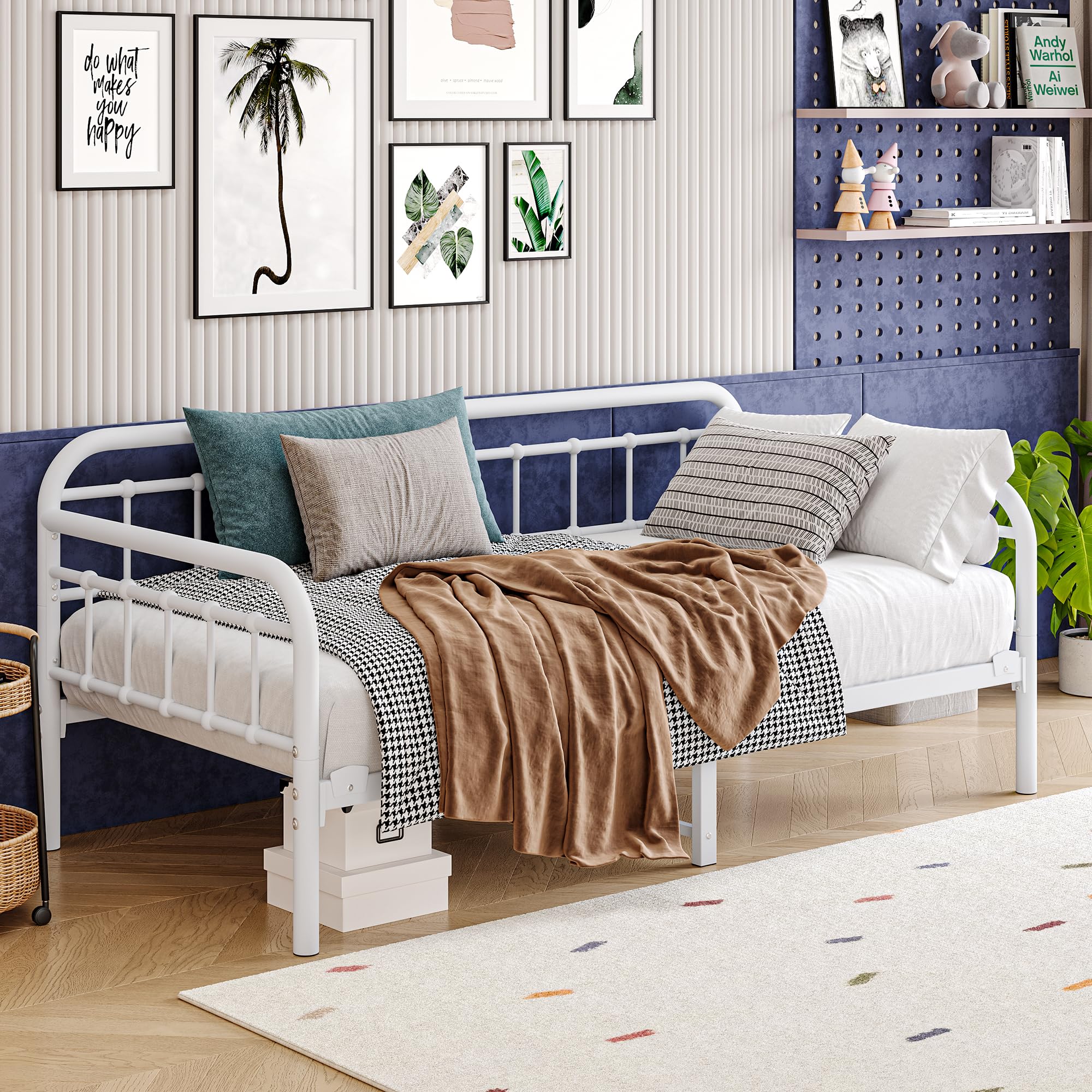 Tagesbett Bettgestell 90x190 cm, Robuste Stahl Plattformbett, Weiß | Metall Tagesbett 90x190 cm, stabile Stahlkonstruktion, robuste Latten, ideal als Gästebett für Schlafzimmer und Wohnzimmer