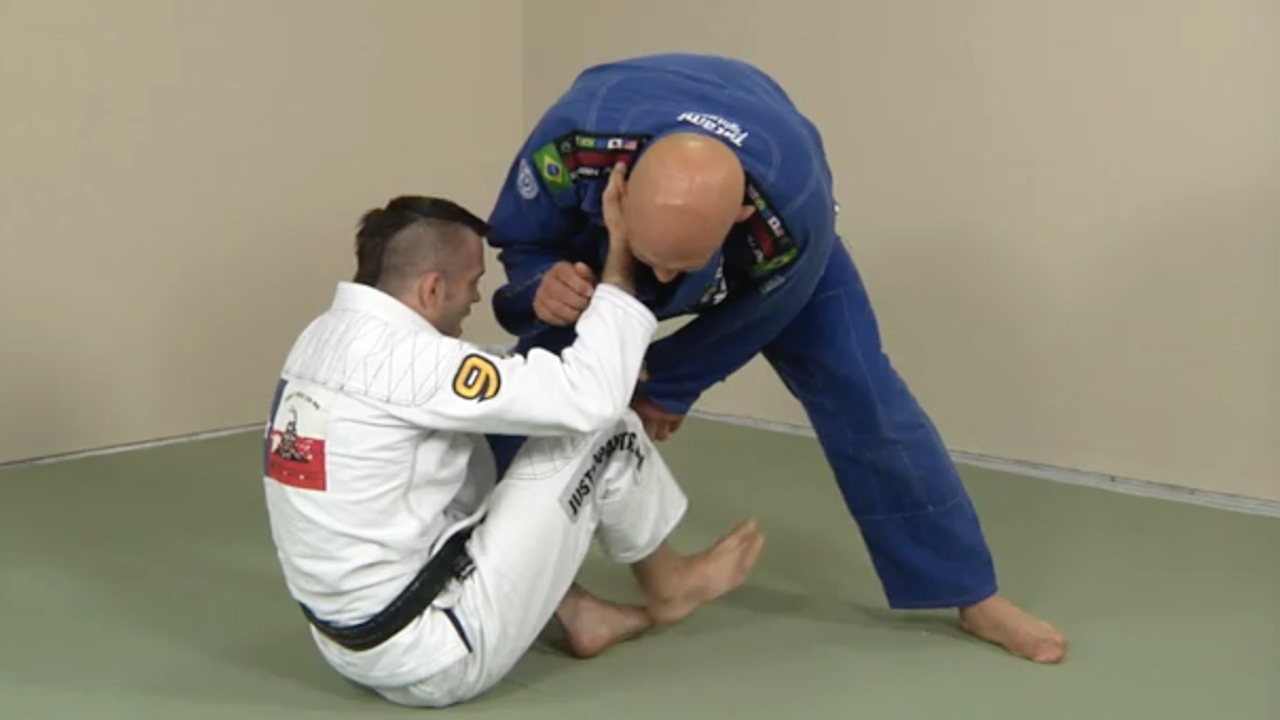 Non-Stop de la Riva Guard - How to Use the Open Guard to
