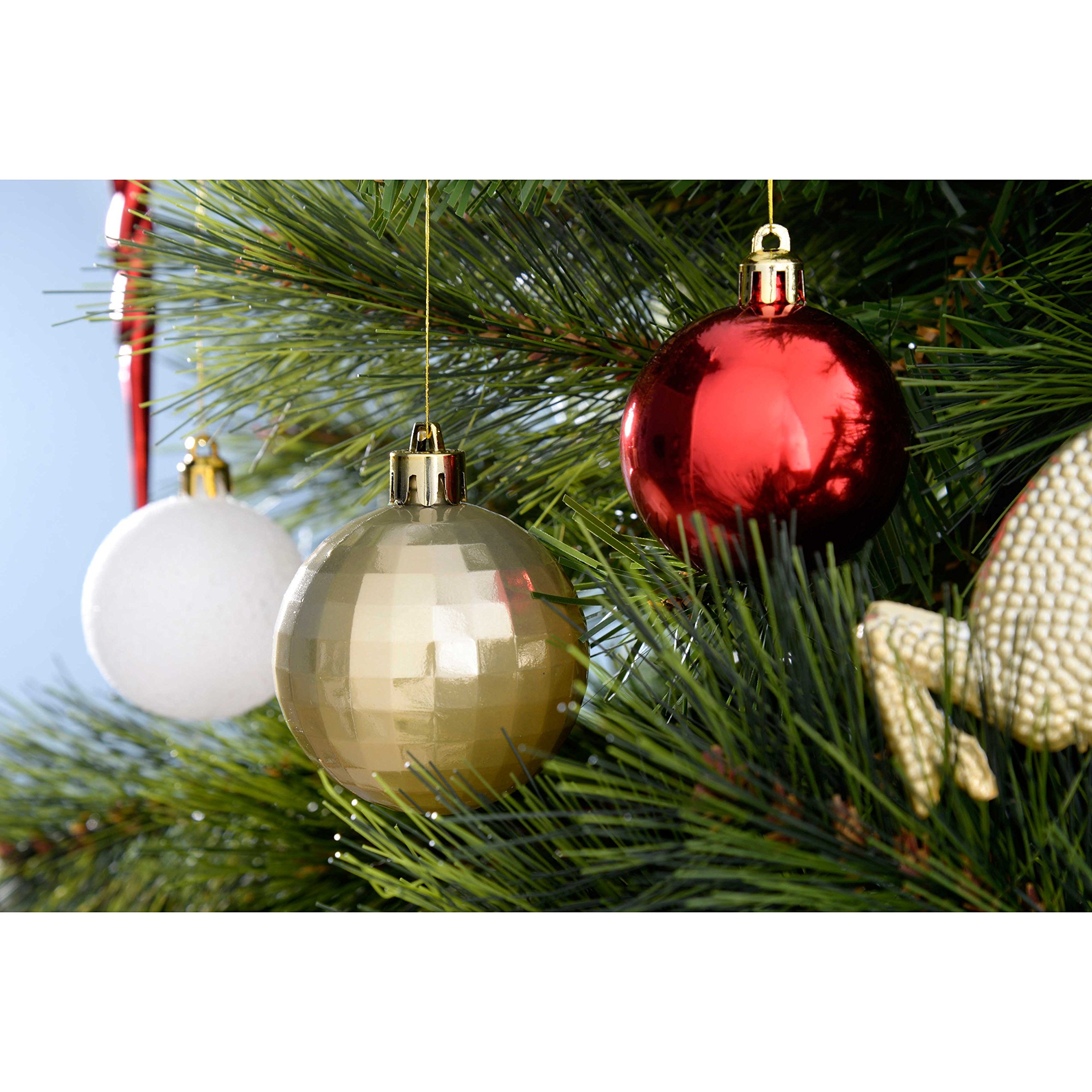 WeRChristmas Juego Bolas inastillables para árbol de Navidad, Color Rojo, Blanco, Dorado, Chocolate, Baya, 50 Piece