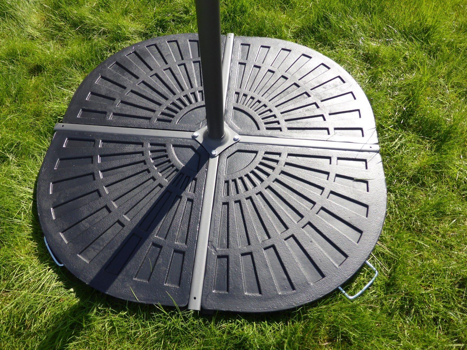 Cantilever Hanging Parasol Base - Set of 4 - 12kg Weights in Black Resin With Handles