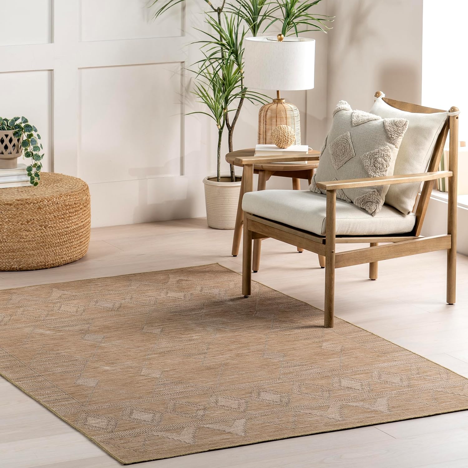 nuLOOM 2'8" x 8' Machine Washable Stain-Resistant Area Rug Low Profile for Living Room, Bedroom, and Dining Room, Riya Beige