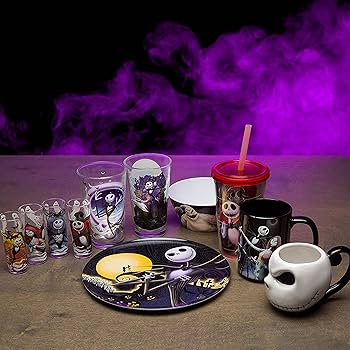 Amazon.com | Zak Designs Disney's The Nightmare Before Christmas