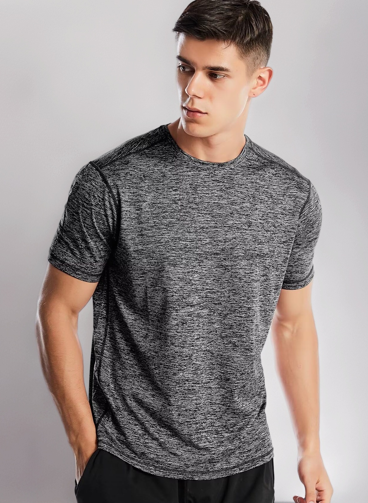 – Sports T Shirt Men, Quick Dry Gym T Shirts Mens Running Top Short Sleeve