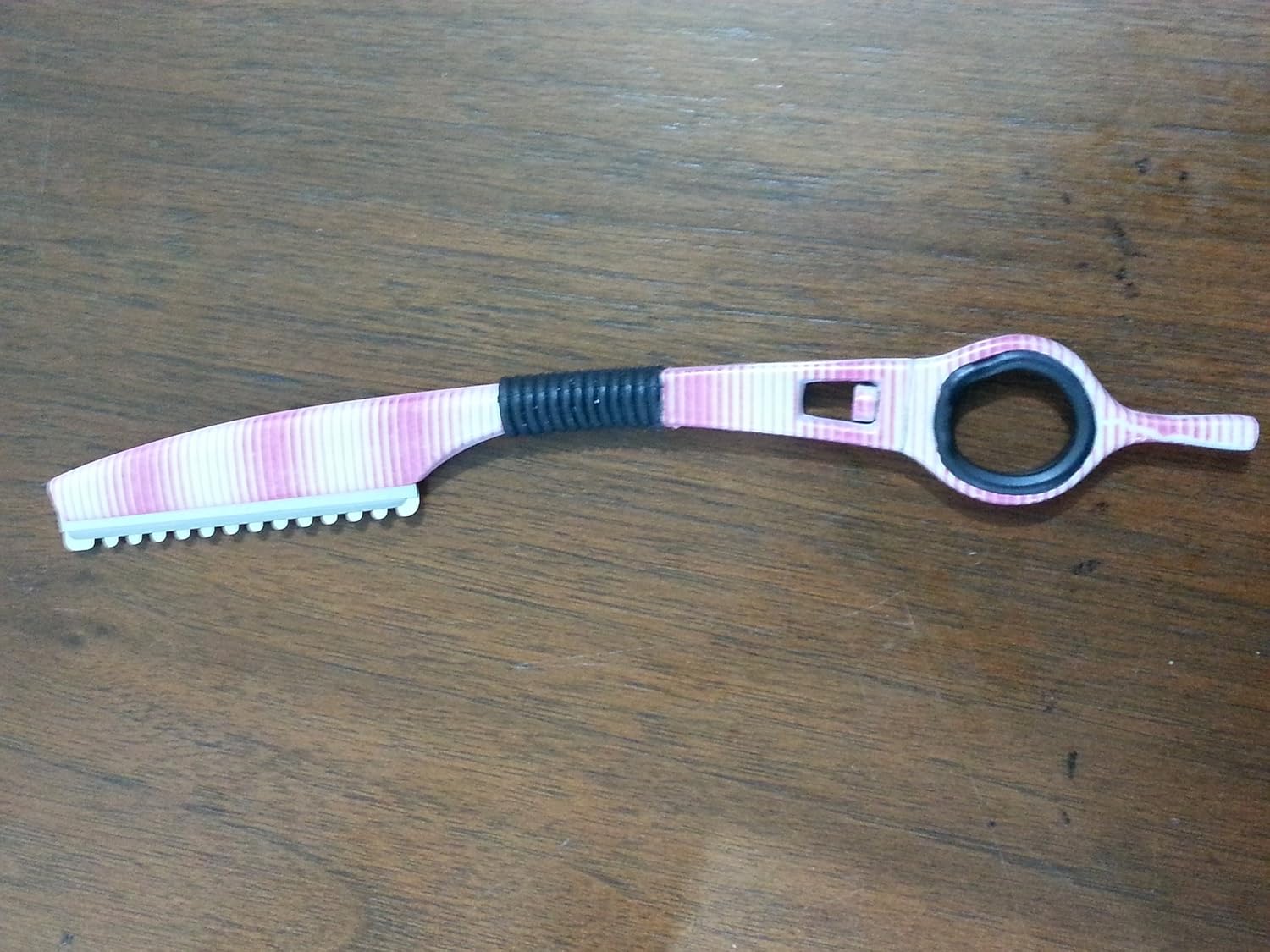 Swivel Styling Hair Razor (Pink Stripes) Razor Blades