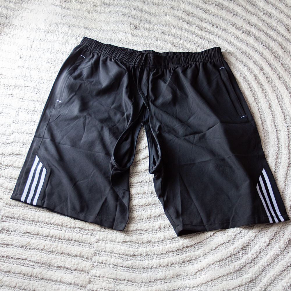 ウェア Logo Anywhere Zip Shorts (black) ウェア Logo Anywhere