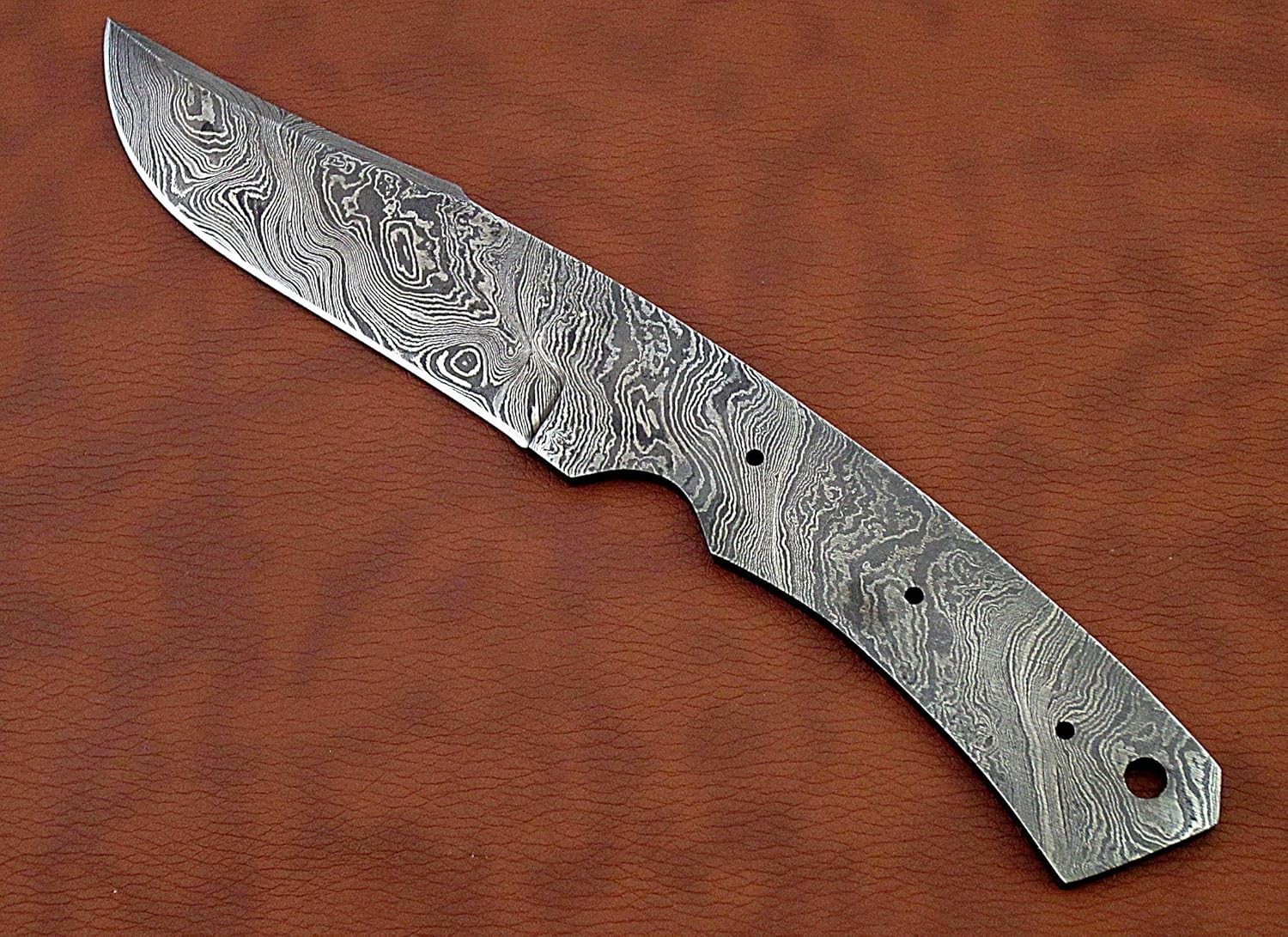 9.5 inches long clip point blank blade, knife making supplies, Hand forged Twist pattern Damascus steel blank blade skinning knife with 3 Pins & a screw hole space 4.5" long cutting edge blade