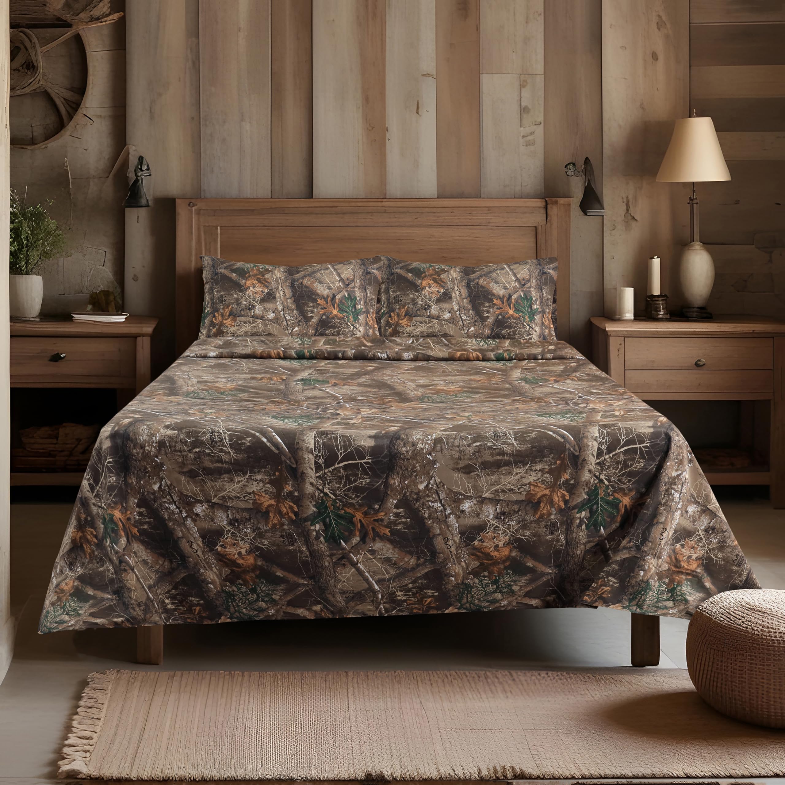 VISI-ONE Realtree Edge King Camo Sheet Set, Embrace Rustic Cabin Vibes with Soft Polycotton 4-Piece Camouflage Bedding