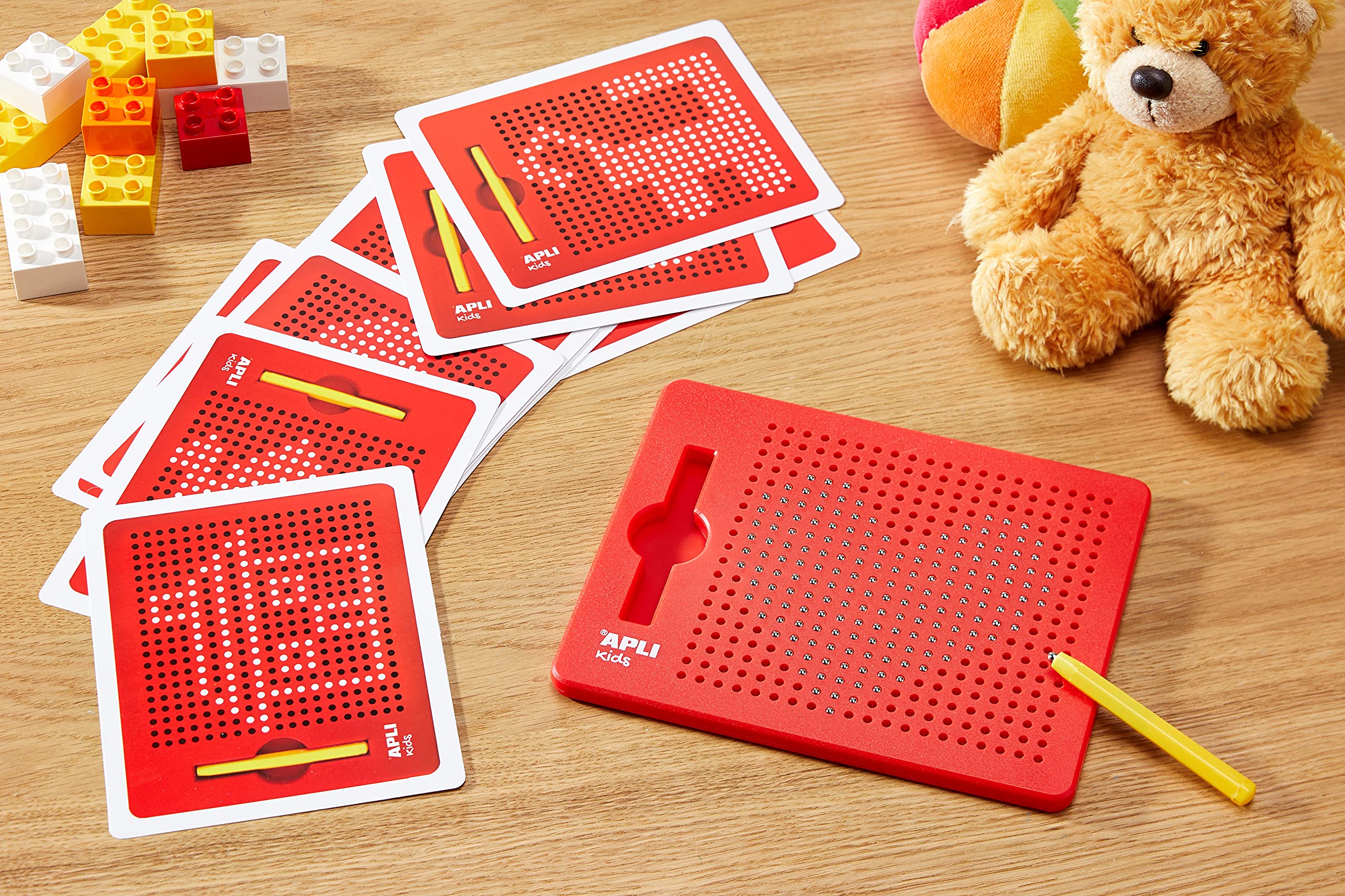APLI Kids 17536 magnetyczna tablica edukacyjna (215 x 12 x 170 mm) z rysikiem magnetycznym i przykładowymi kartami