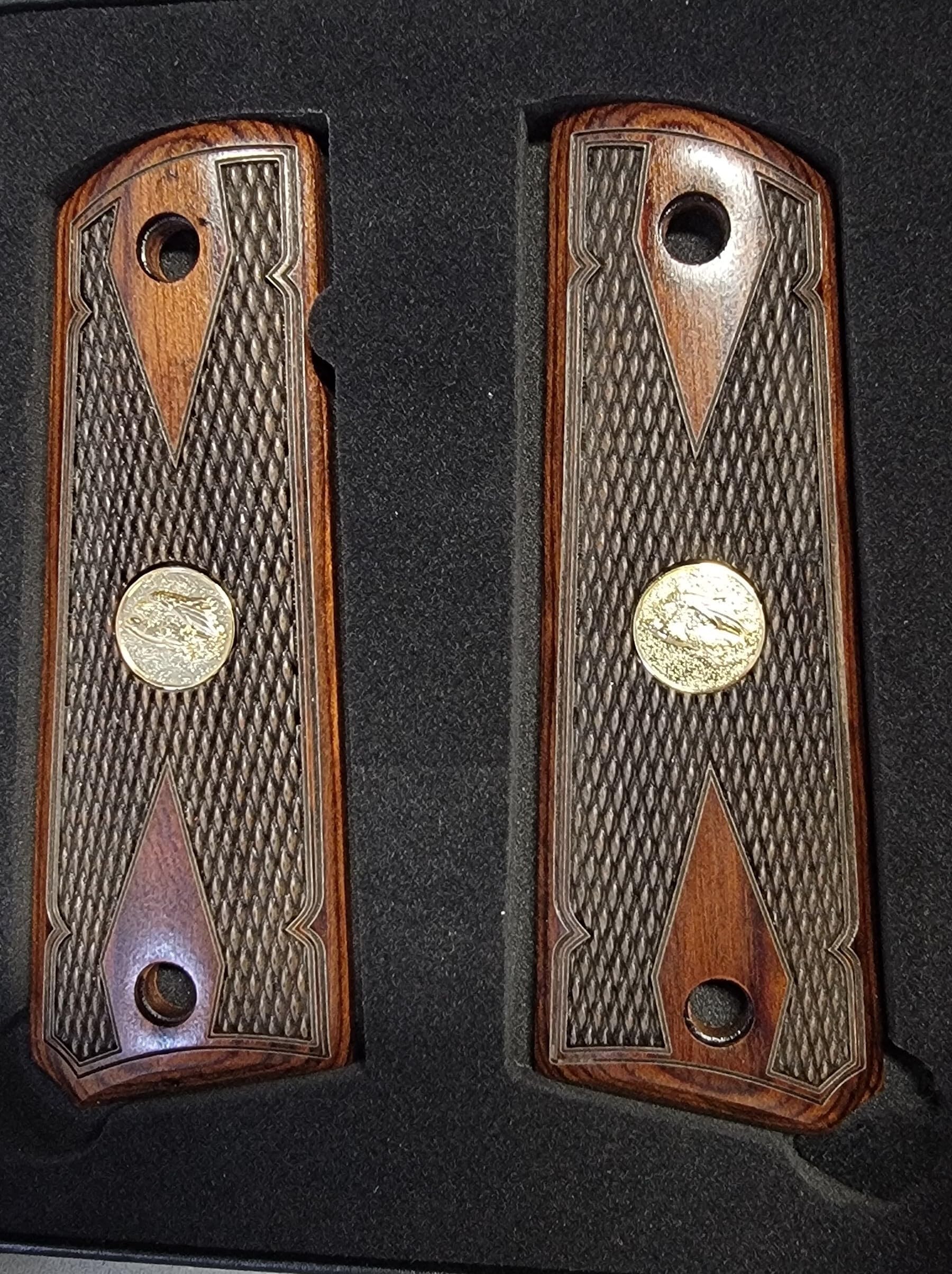 Premium Grips Compatible Replacement for 1911 Carved