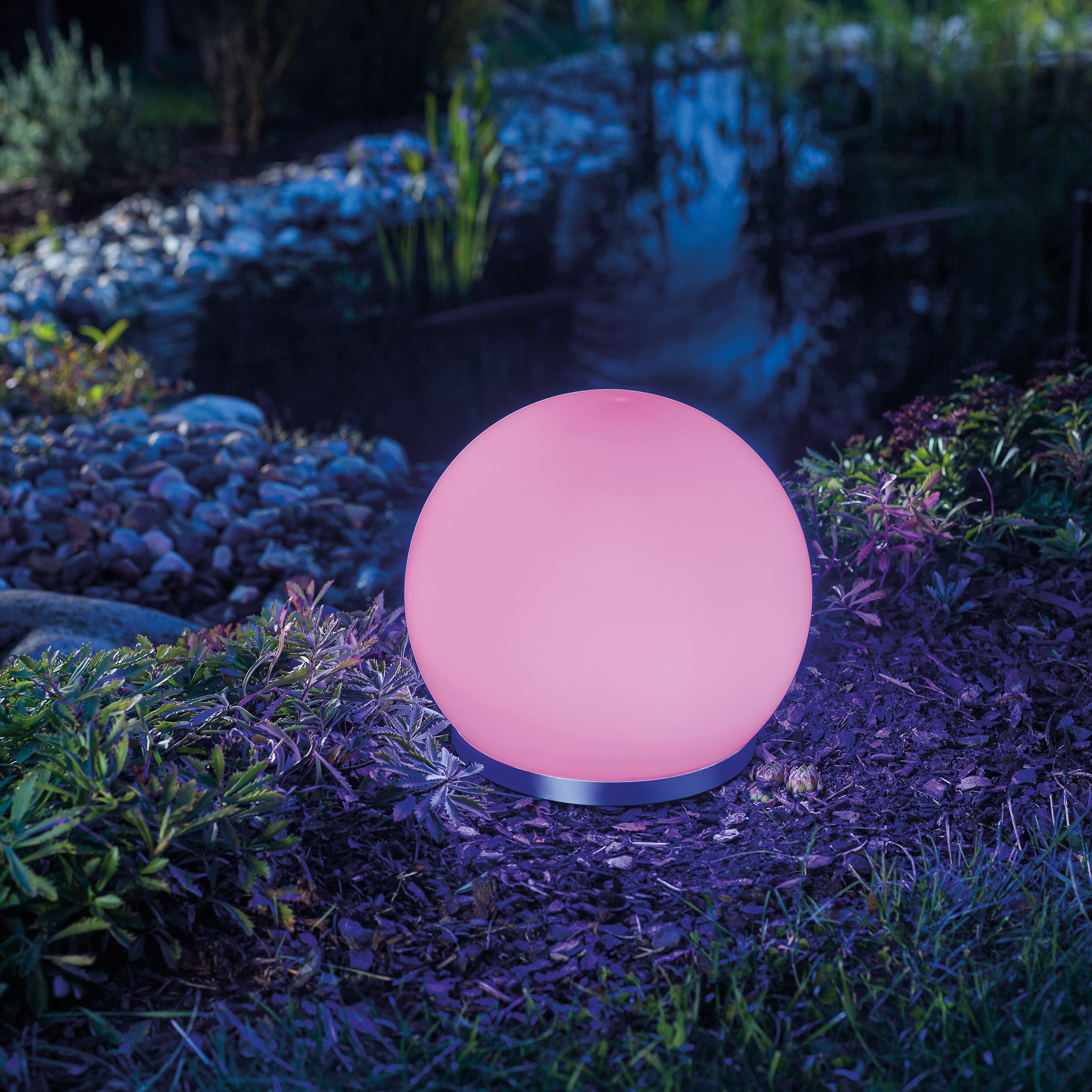 Solar Schwimmkugel 25cm mit IR-Fernbedienung, 7 Lichtfarben verfügbar, Dauerlicht oder Wechsellicht, 1 Watt Solarmodul integriert, Einsatz als Schwimmkugel oder mit Erdspießen, Leuchtkugel 102620