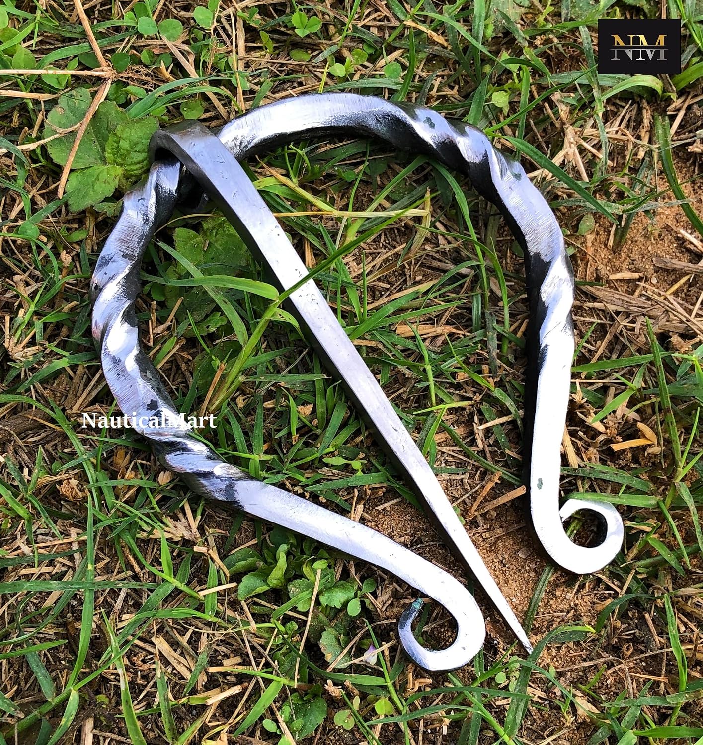 NauticalMart Hand Forged Penannular Brooch - Authentic Medieval Cloak Pin for Viking Jewelry Lovers, Celtic Scarf Pin with Norse Cloak Clasp Design, Ideal for Renaissance Costume Jewelry