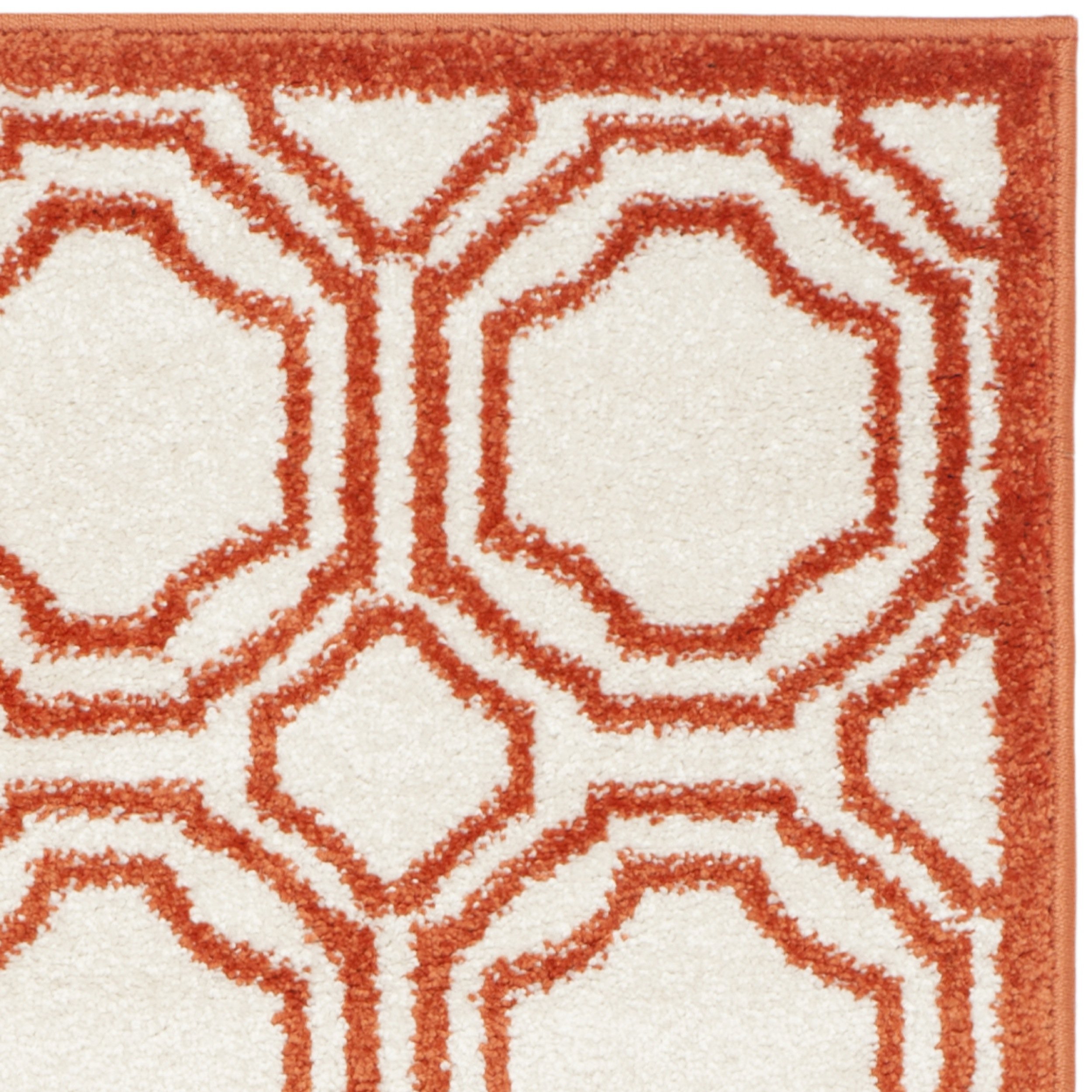 SAFAVIEH Tapis géométrique pour Salon, Salle à Manger, Chambre à Coucher - Amherst Collection, Tapis à Poil Court, Ivoire et Orange, 91 X 152 cm