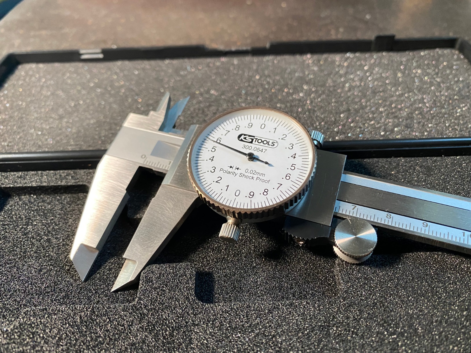 Pied à Coulisse 0-150mm - Précision 0,02mm - Cadran Facile à Lire - Résistant Aux Chocs - Pour Bricolage Et Pro